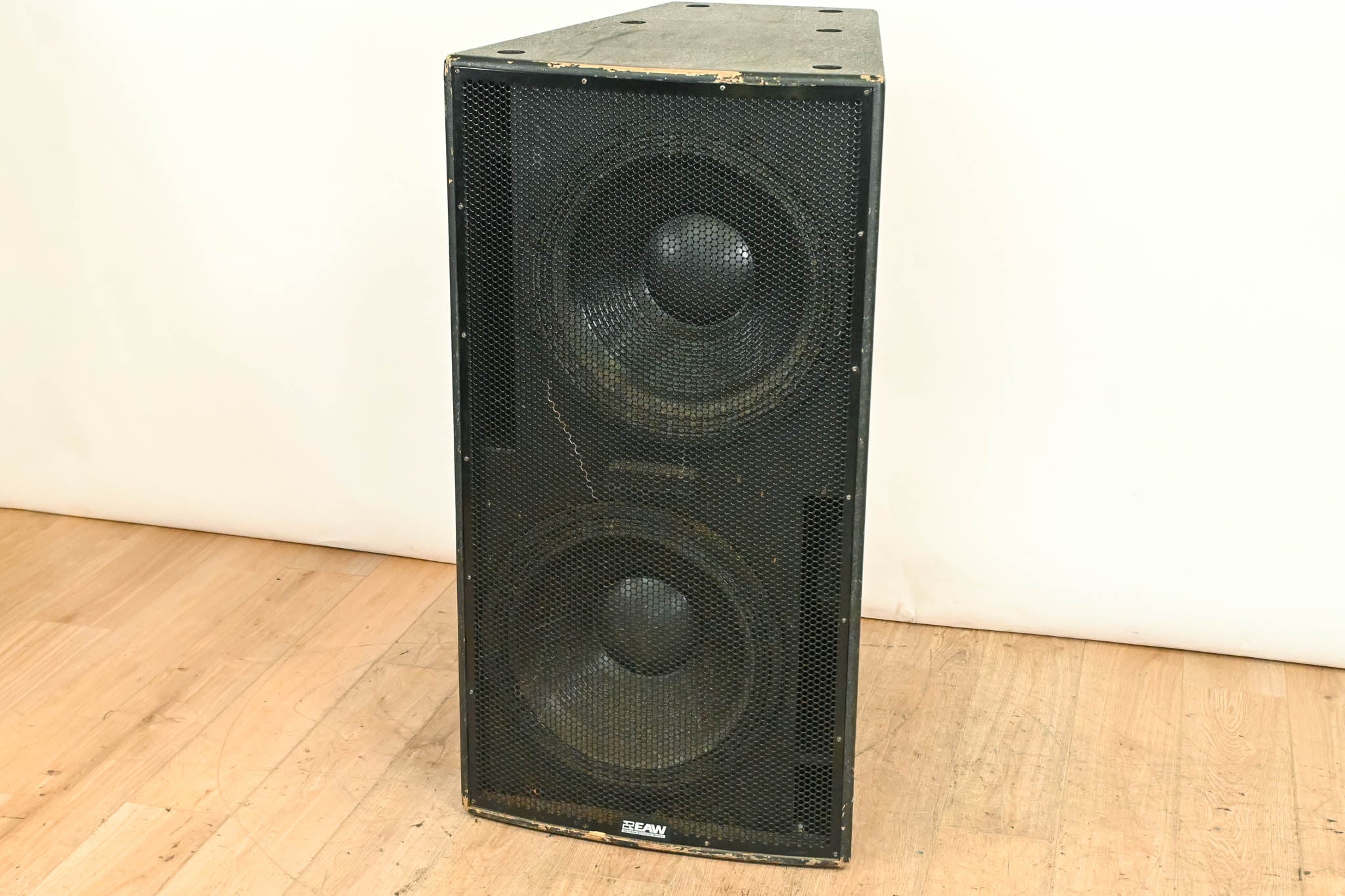 EAW LA128z Dual 18" Passive Subwoofer