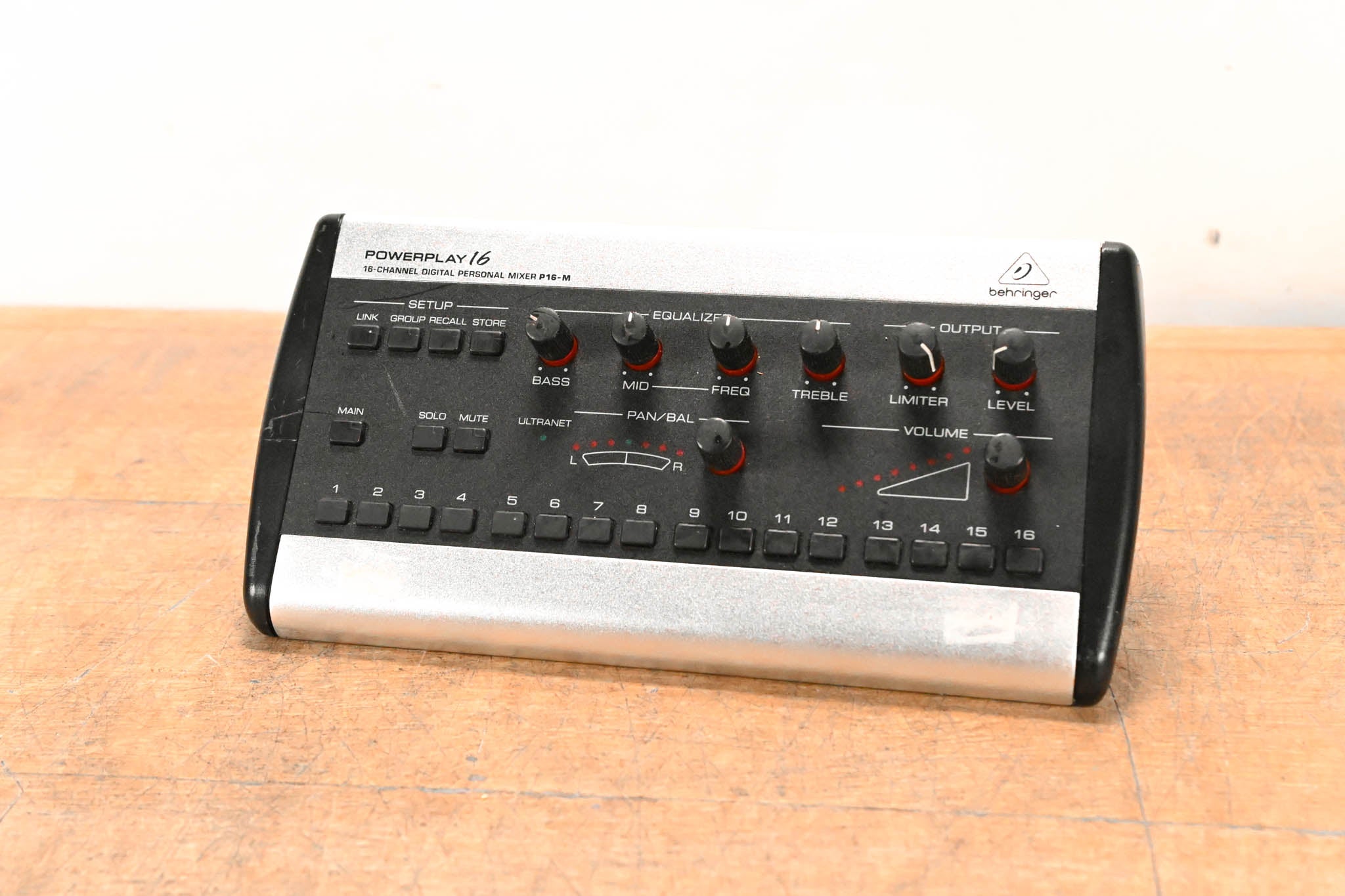 Behringer Powerplay P16-M 16-Channel Digital Personal Mixer