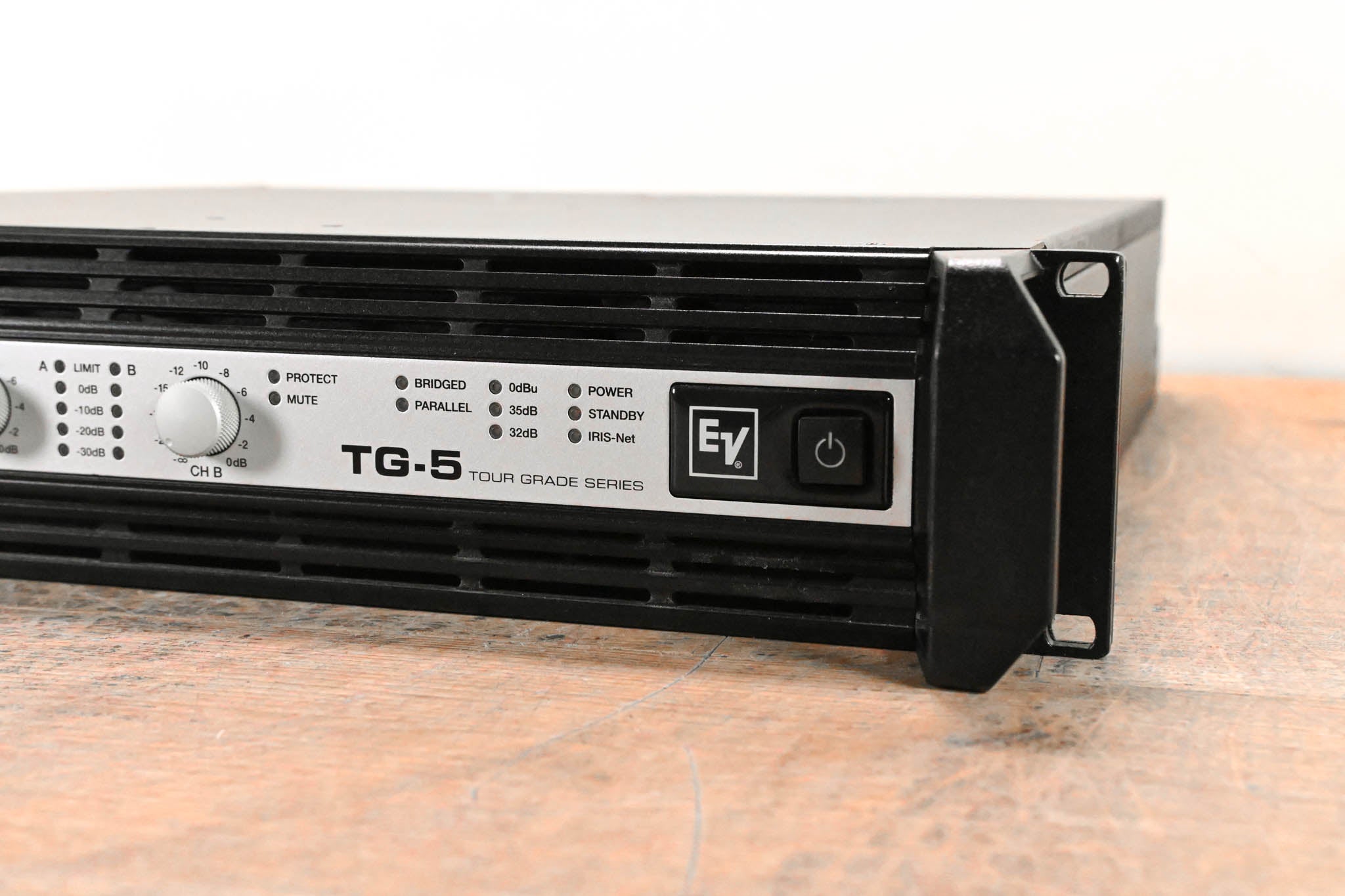 Electro-Voice (EV) TG-5 120V 2-Channel Tour Grade Power Amplifier