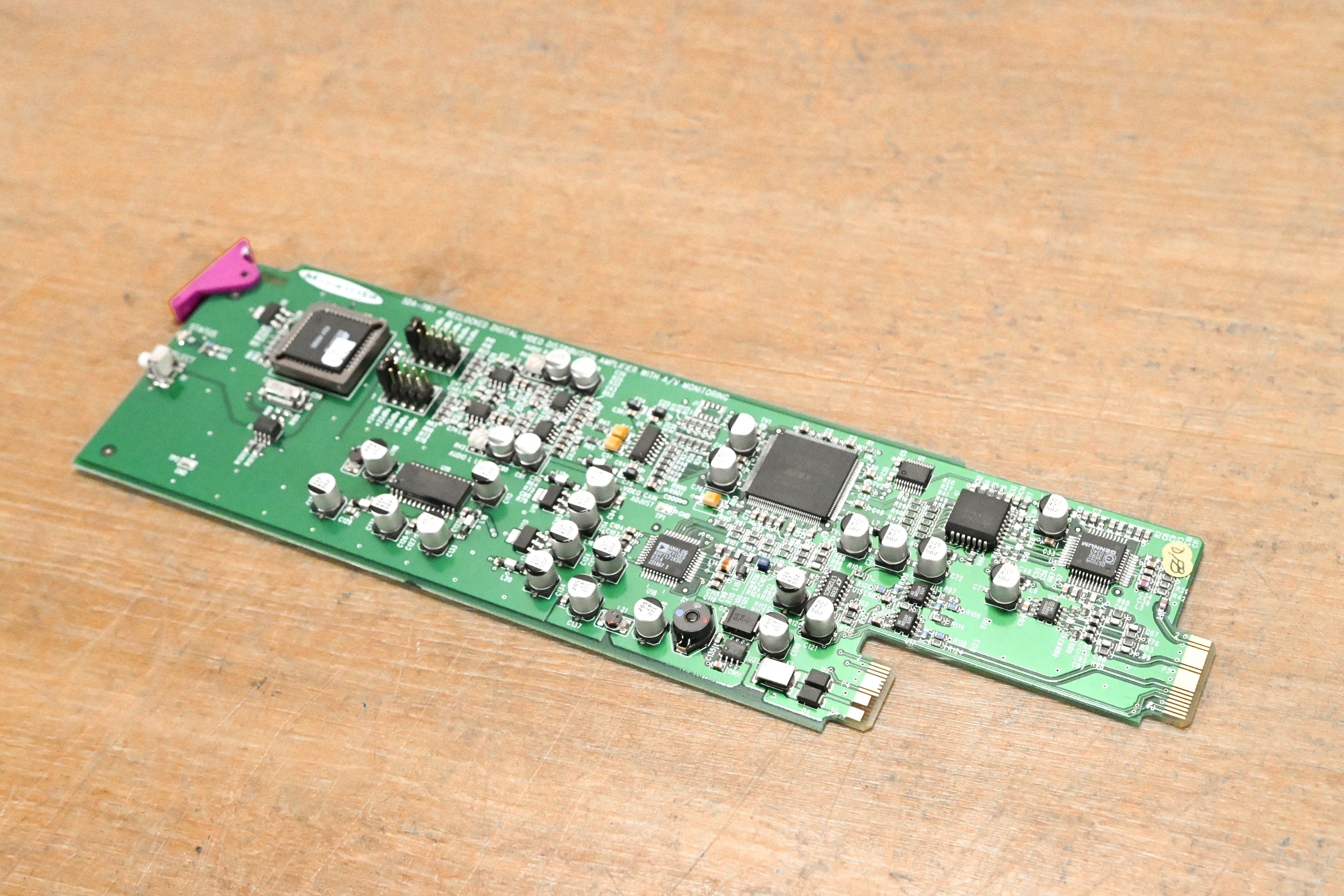 Miranda SDA-1161 Reclocked SDI Distribution Amplifier Module