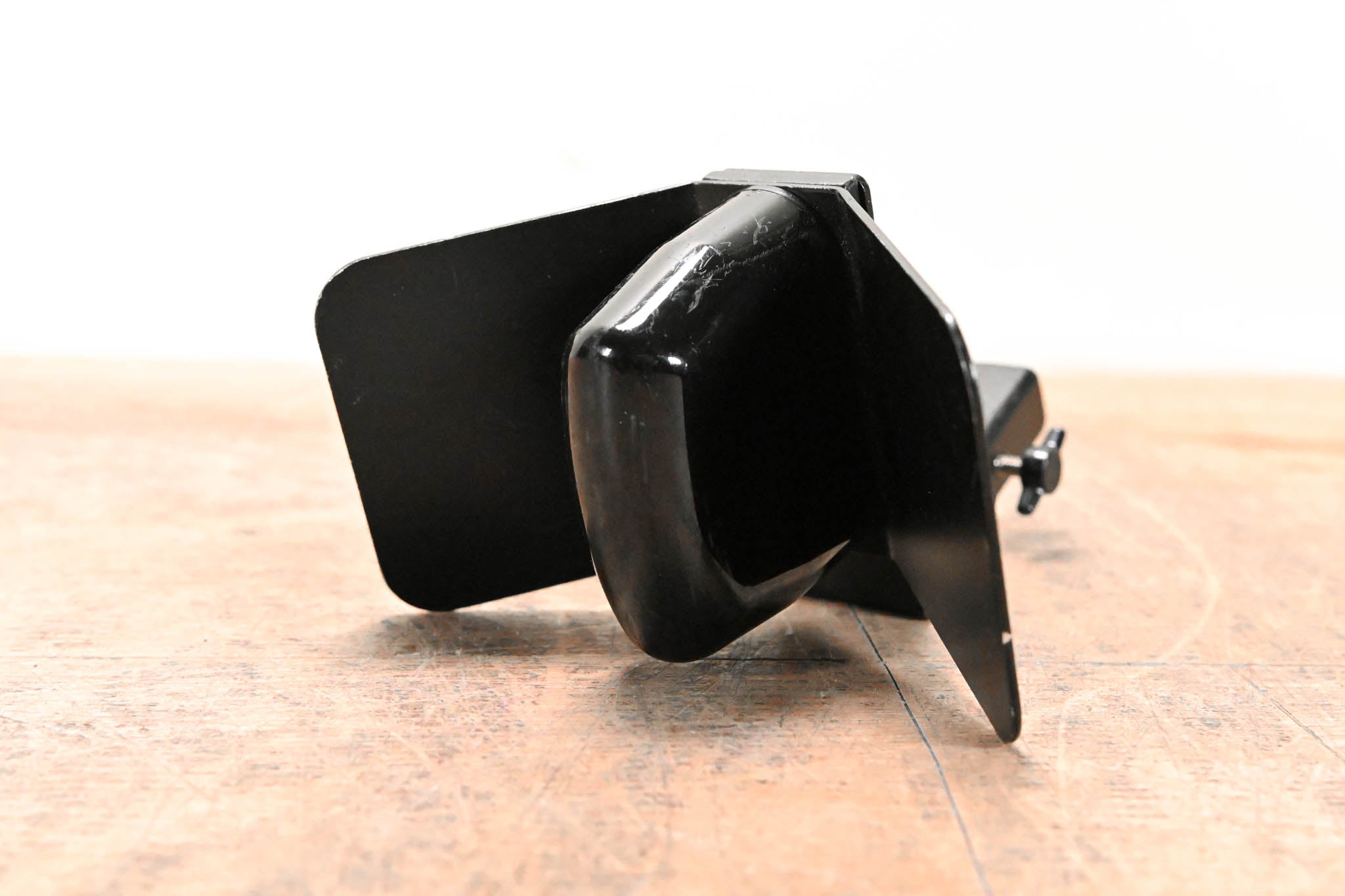 Mobile Mark SRC9-2400 Corner Reflector Antenna