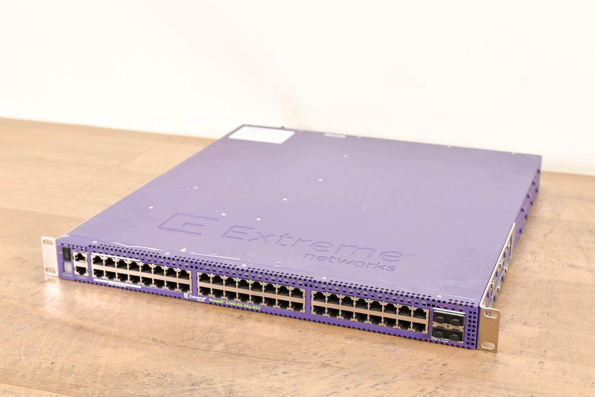 Extreme Networks Summit X460-G2-48p-GE4 Ethernet Switch