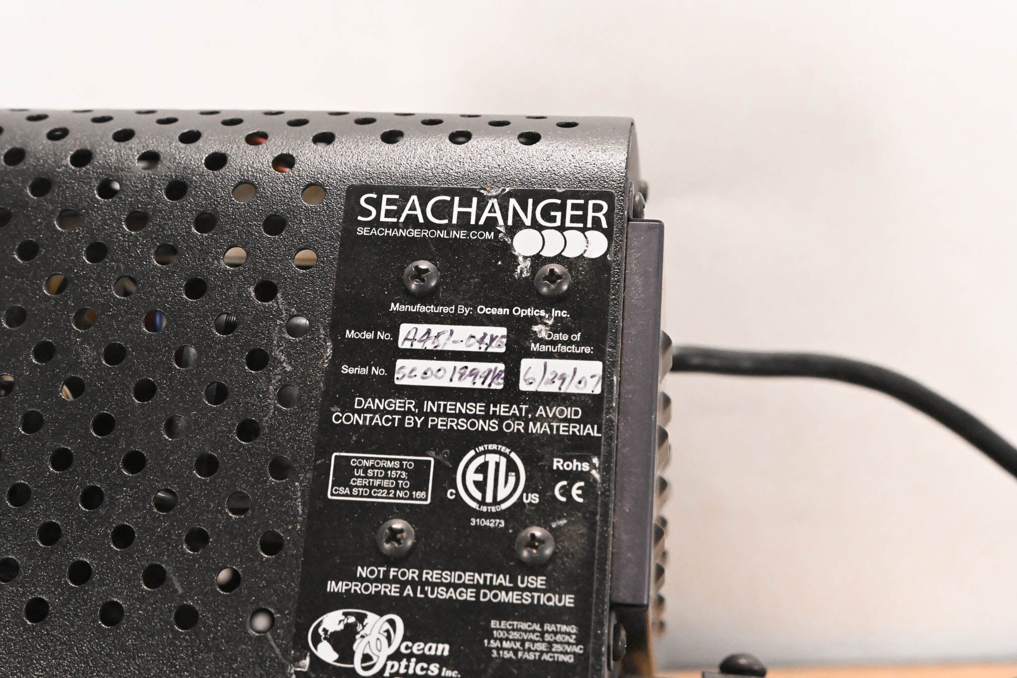ETC Source Four 750 26 Degree Leko w/OceanOptics SeaChanger Color Engine