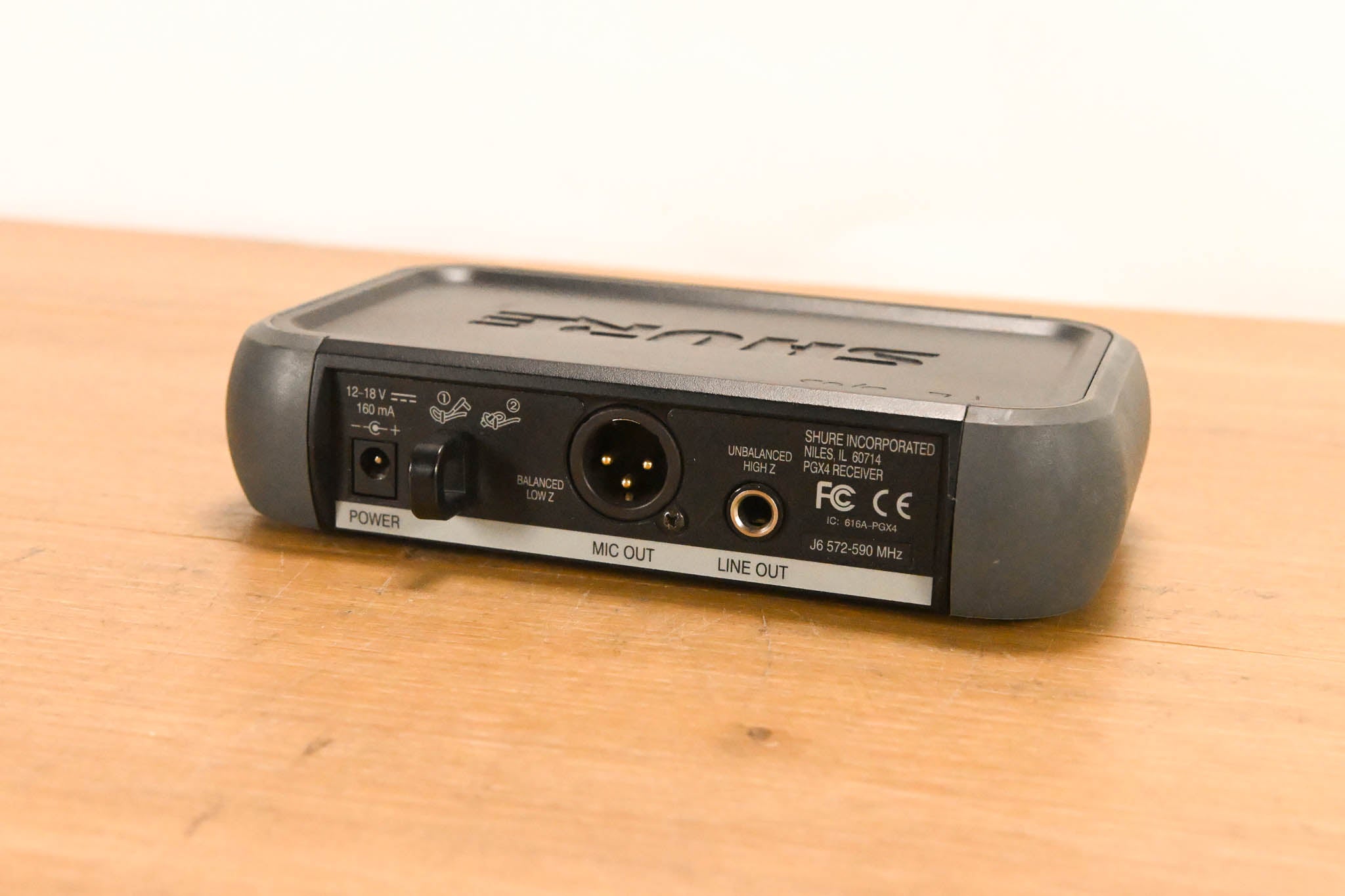 Shure PGX14 Wireless Beltpack System J6 Band - 572-590 MHz (NO PSU)