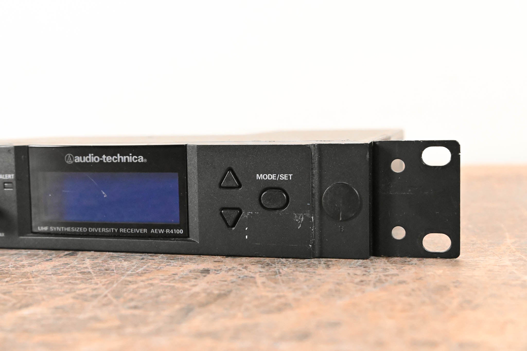 Audio-Technica AEW-R4100 UHF Wireless Receiver - D Band: 655-680 MHz