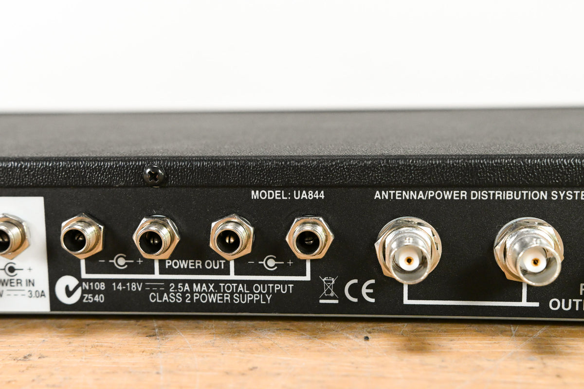 Shure UA844 Antenna Distribution System - 470-900 MHz (NO POWER SUPPLY)