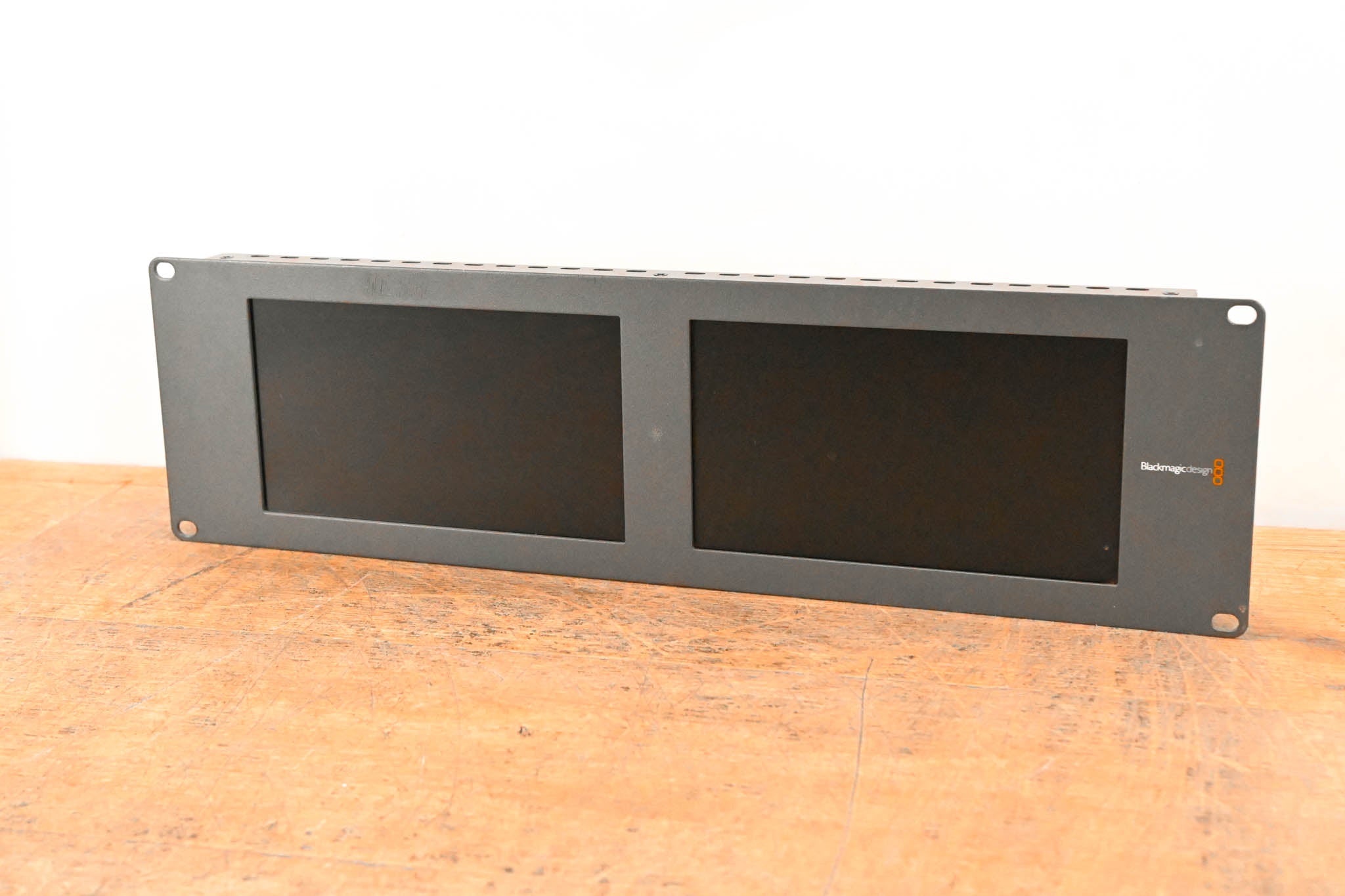 Blackmagic Design Smartview Duo Dual 8" LCD Monitors (NO POWER SUPPLY)