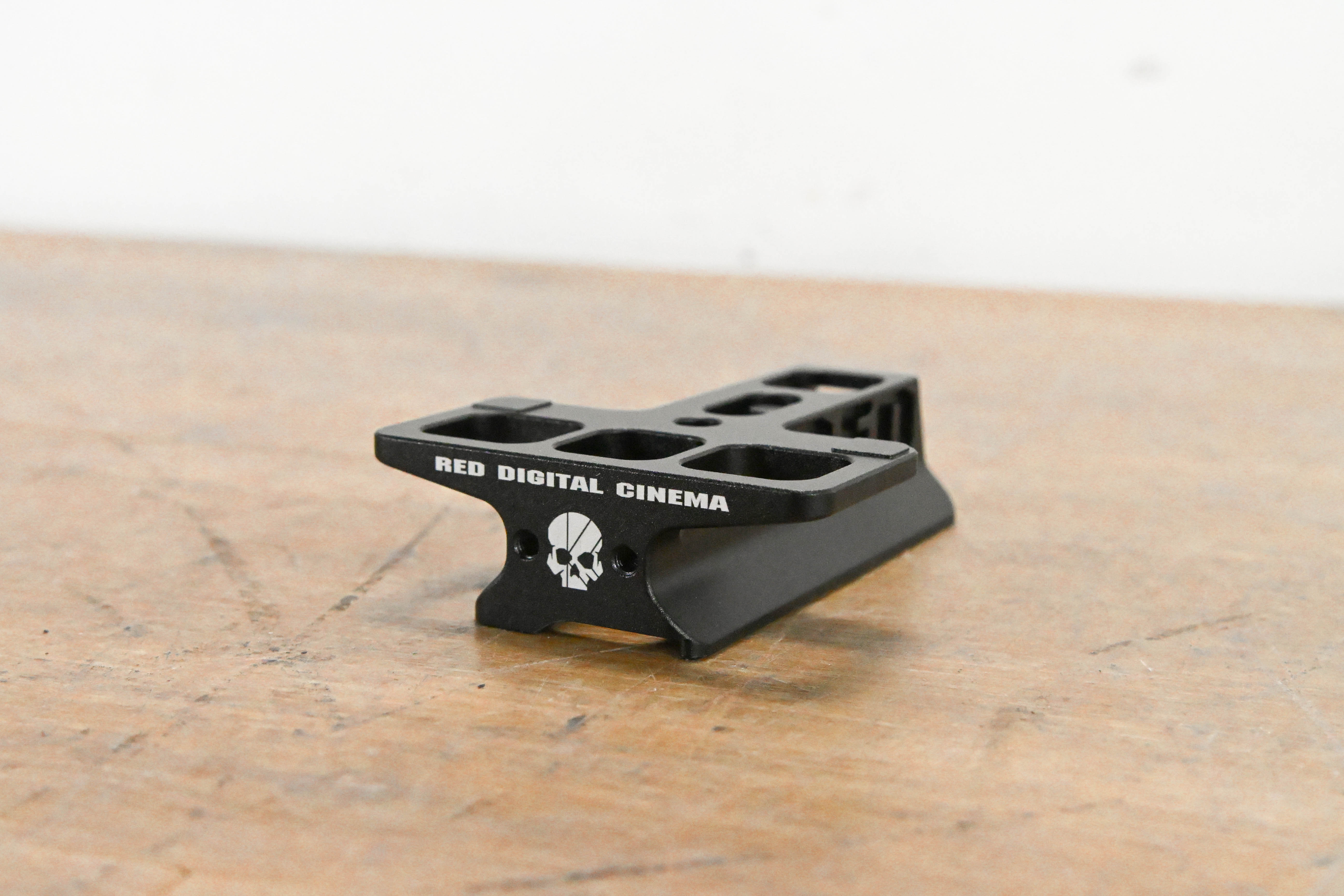 RED Digital Cinema KOMODO Riser Plate