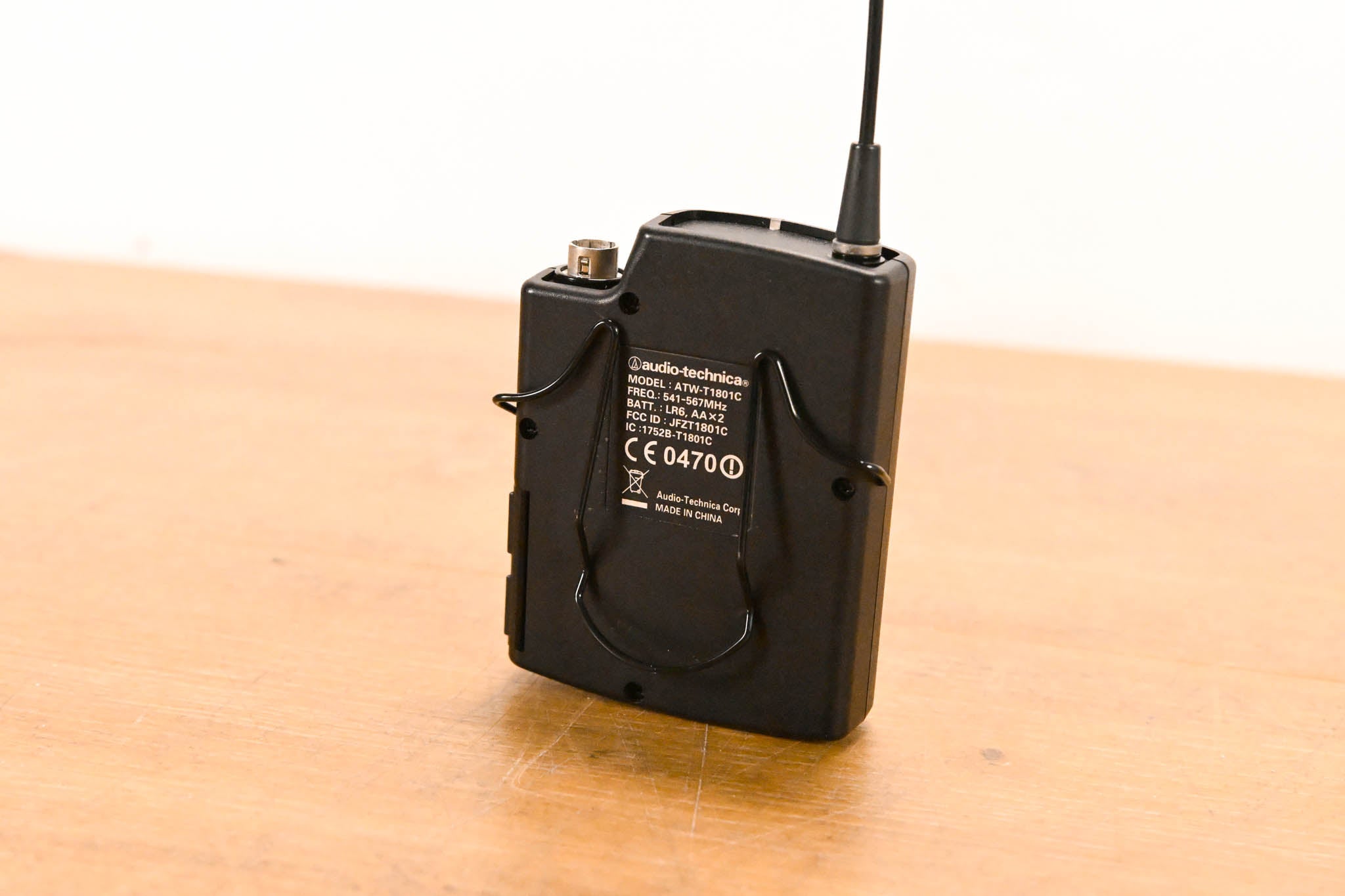 Audio-Technica ATW-R1810aC Camera Receiver w/ATW-T1801 541-567MHz NO PSU