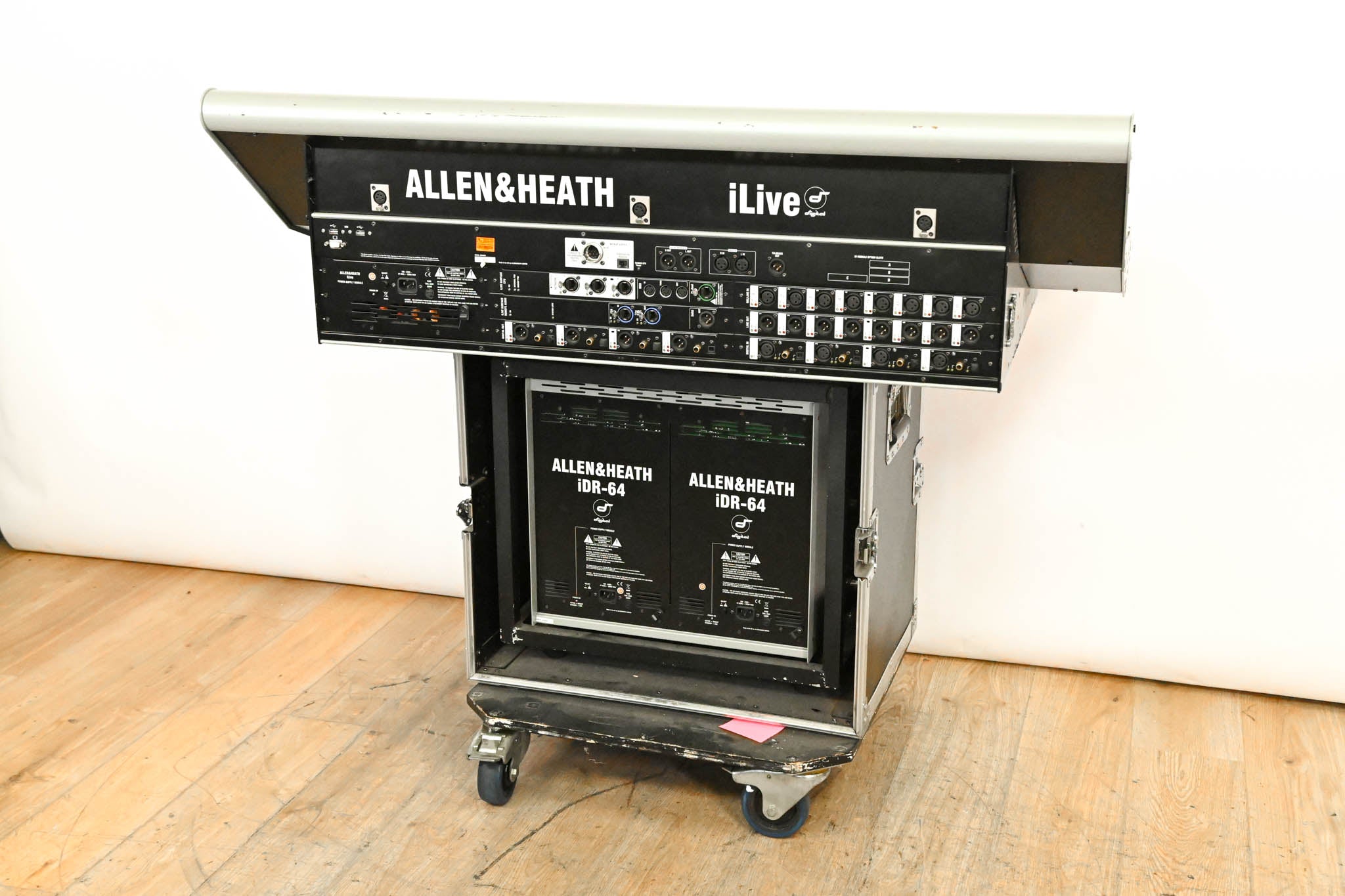 Allen & Heath iLive-144 Digital Mixing Console with iDR-64 Mix Engine