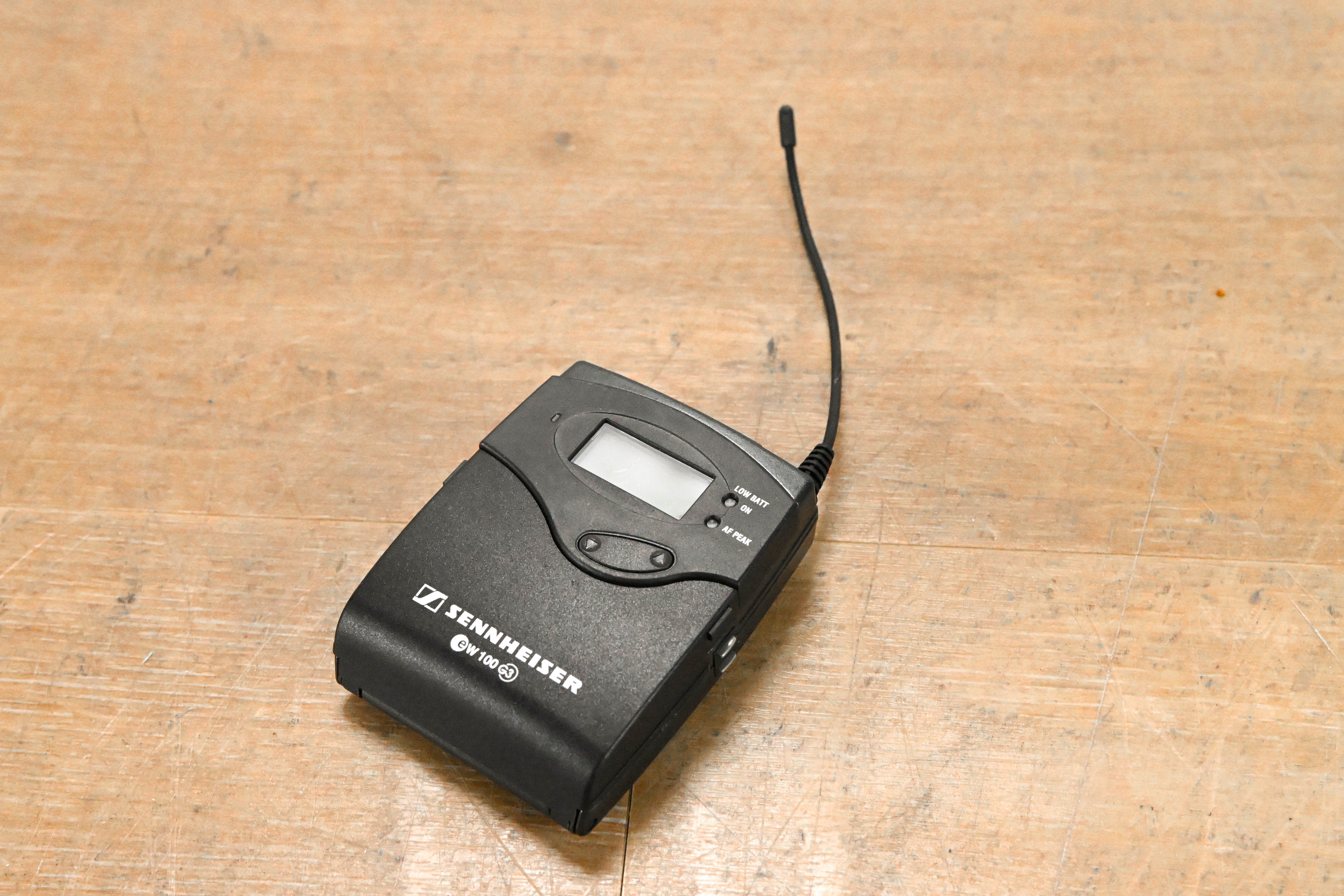 Sennheiser SK 100 G3 Wireless Bodypack Transmitter A Range: 516-558 MHz