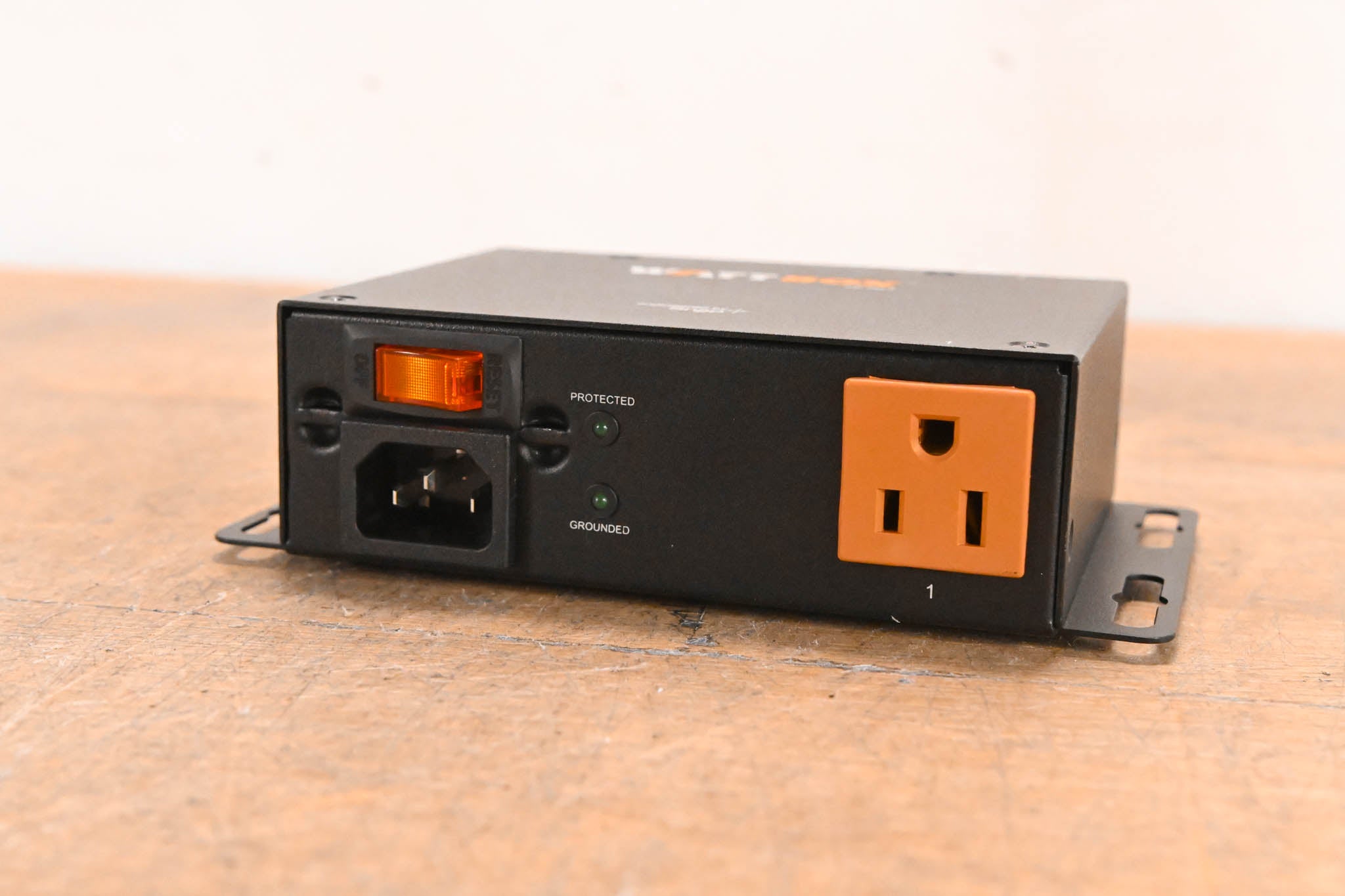 WattBox WB-200-2 Mounted Power Conditioner with 2 Outlets