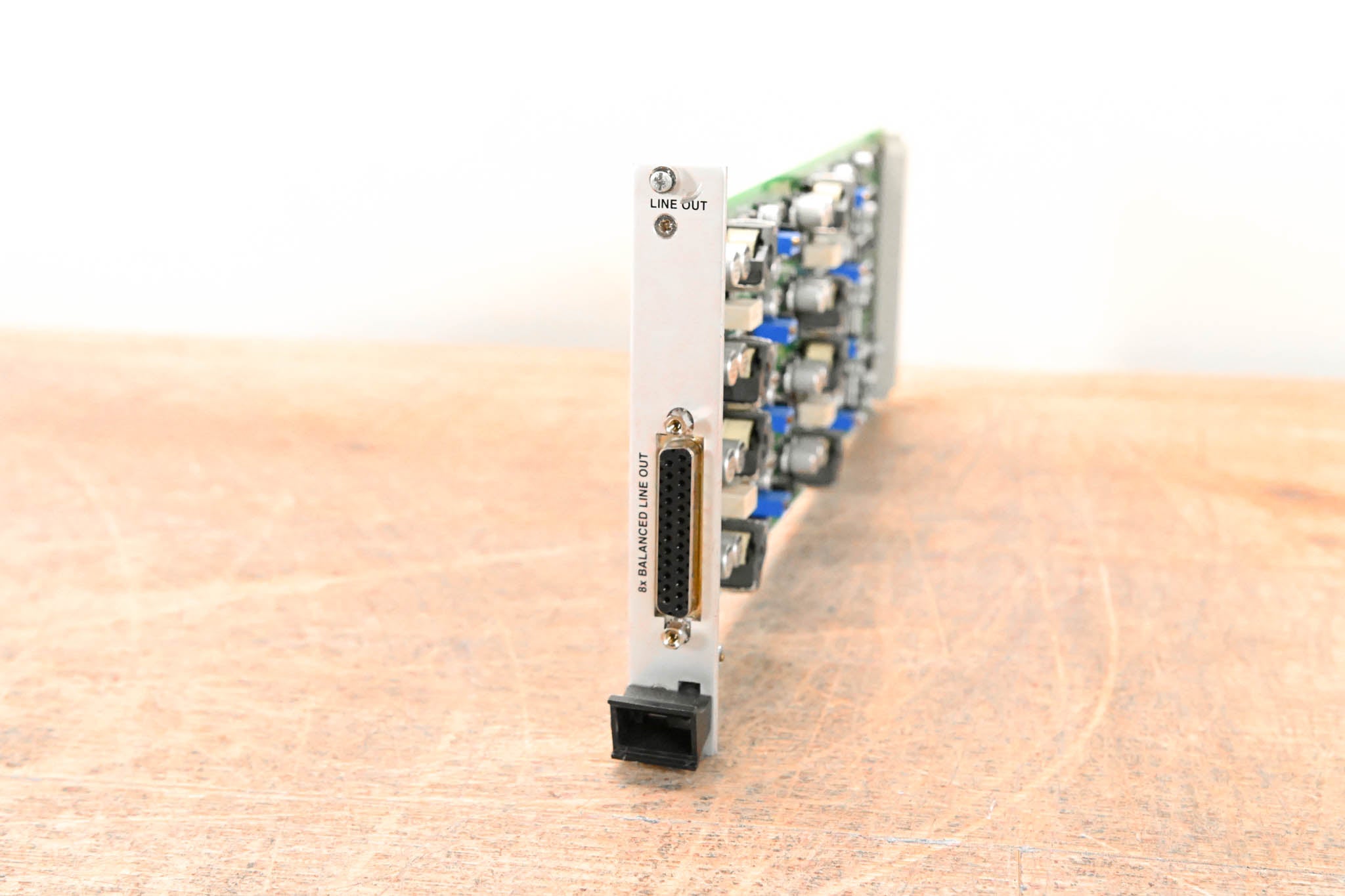 Studer 8-Channel Analog Line Out Card for D21m & D23m Modular I/O System