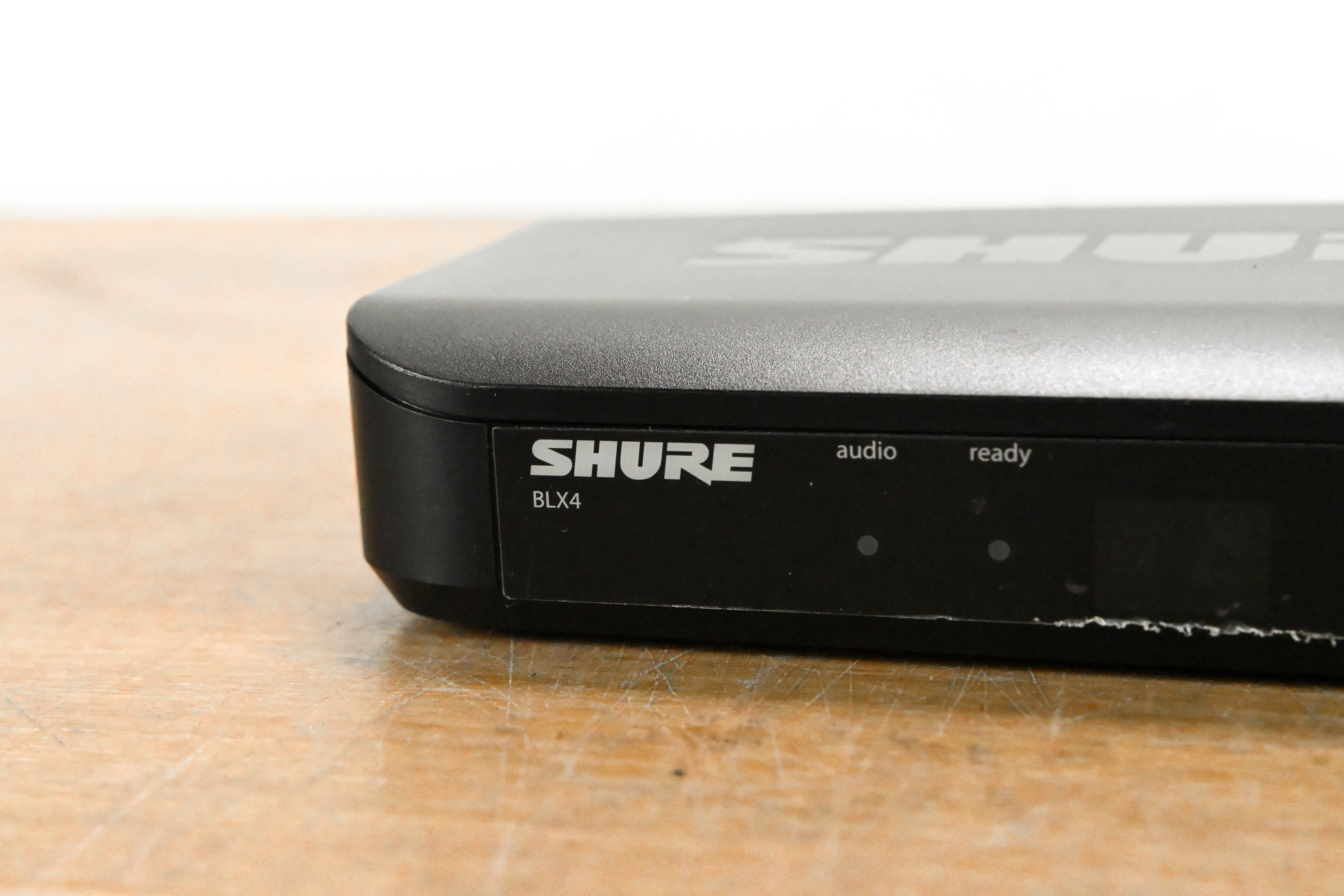Shure BLX24/PG58 Handheld Wireless System - J10 Band (NO POWER SUPPLY)
