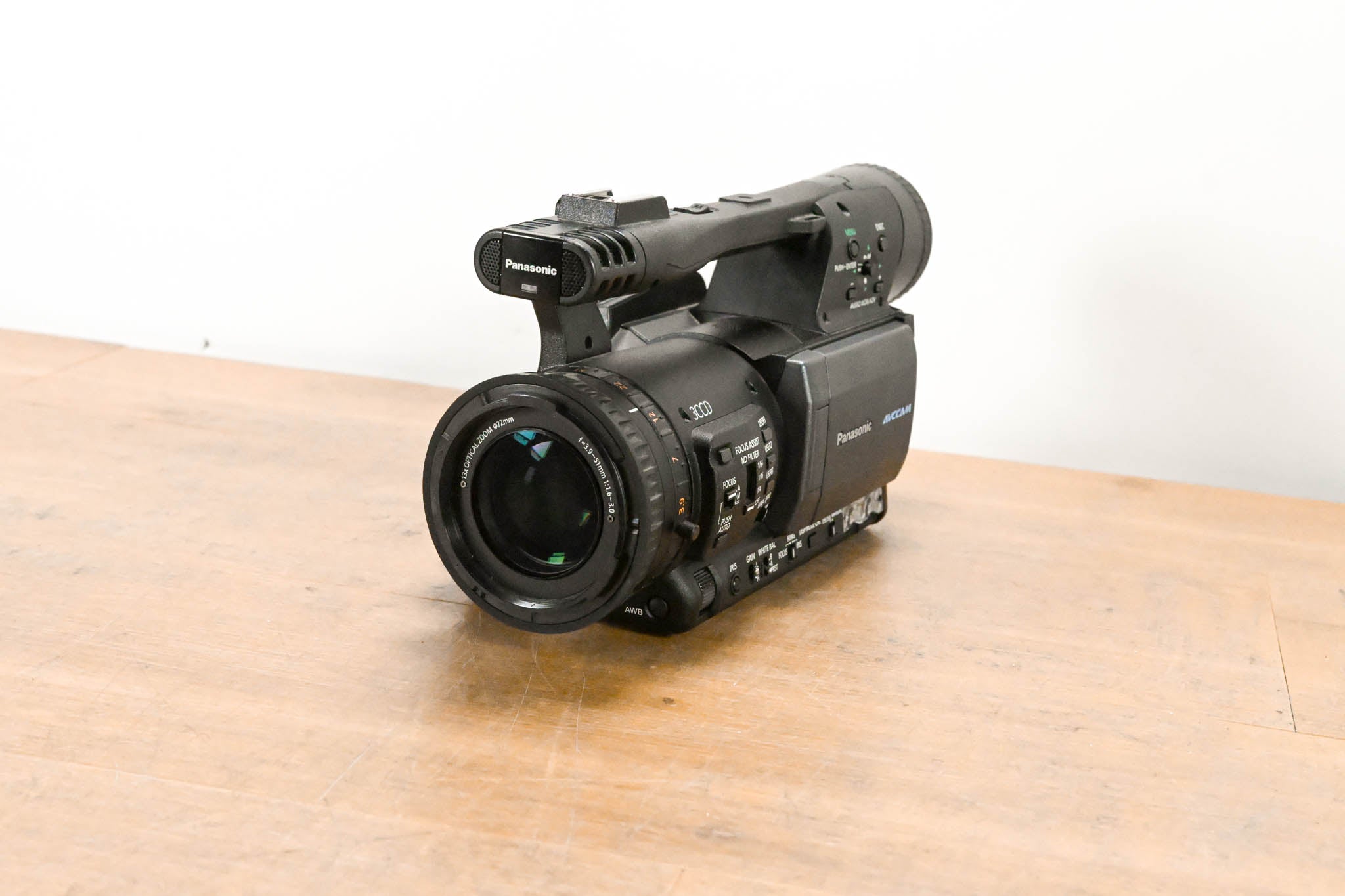 Panasonic AG-HMC150P AVCCAM Camcorder