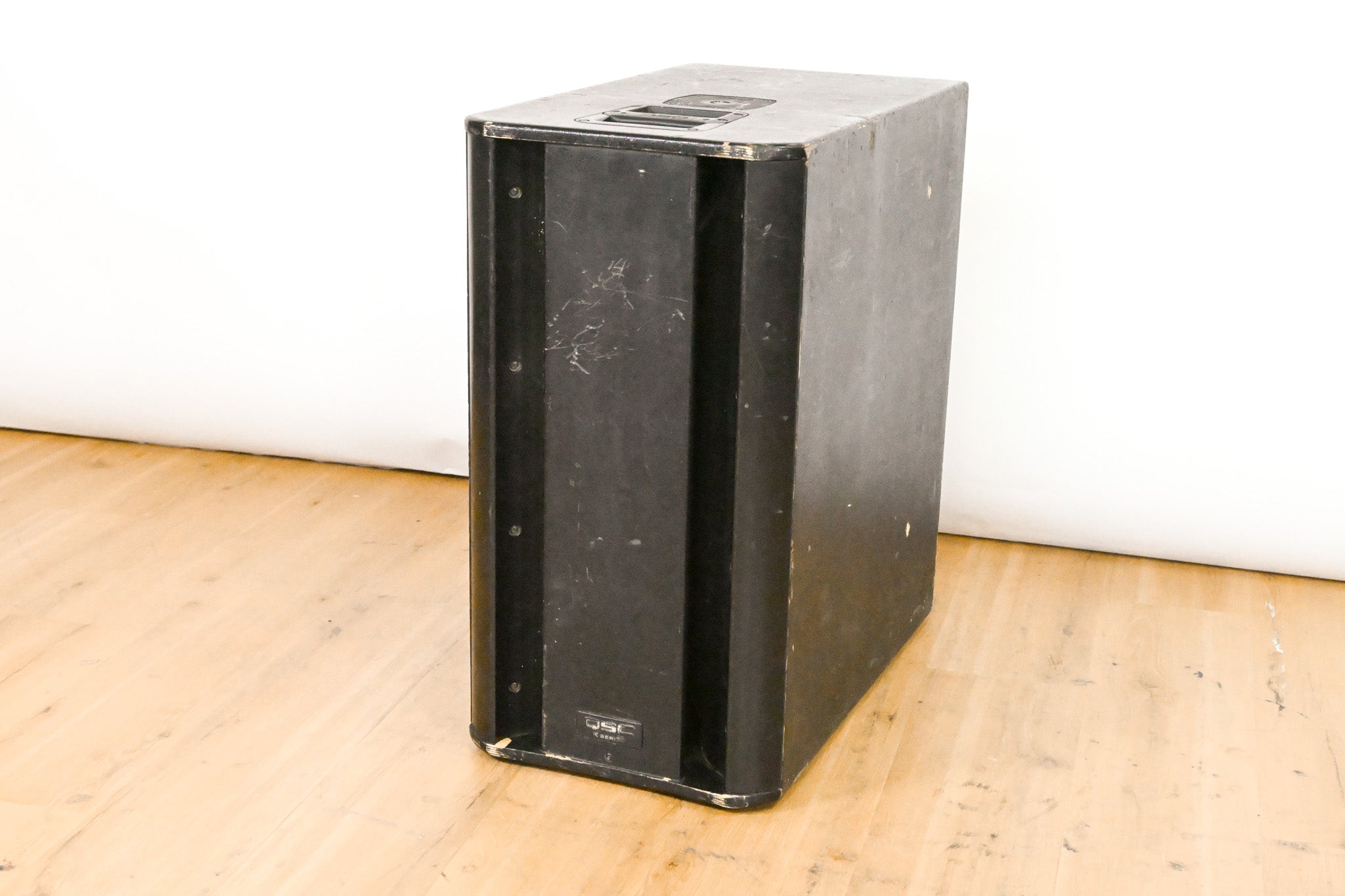 QSC KSub 1000W Dual 12" Powered Subwoofer