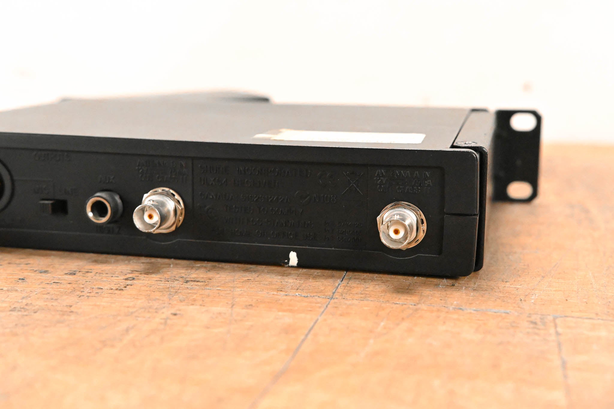 Shure ULXS14 Bodypack Wireless System - J1 Band: 554-590 MHz