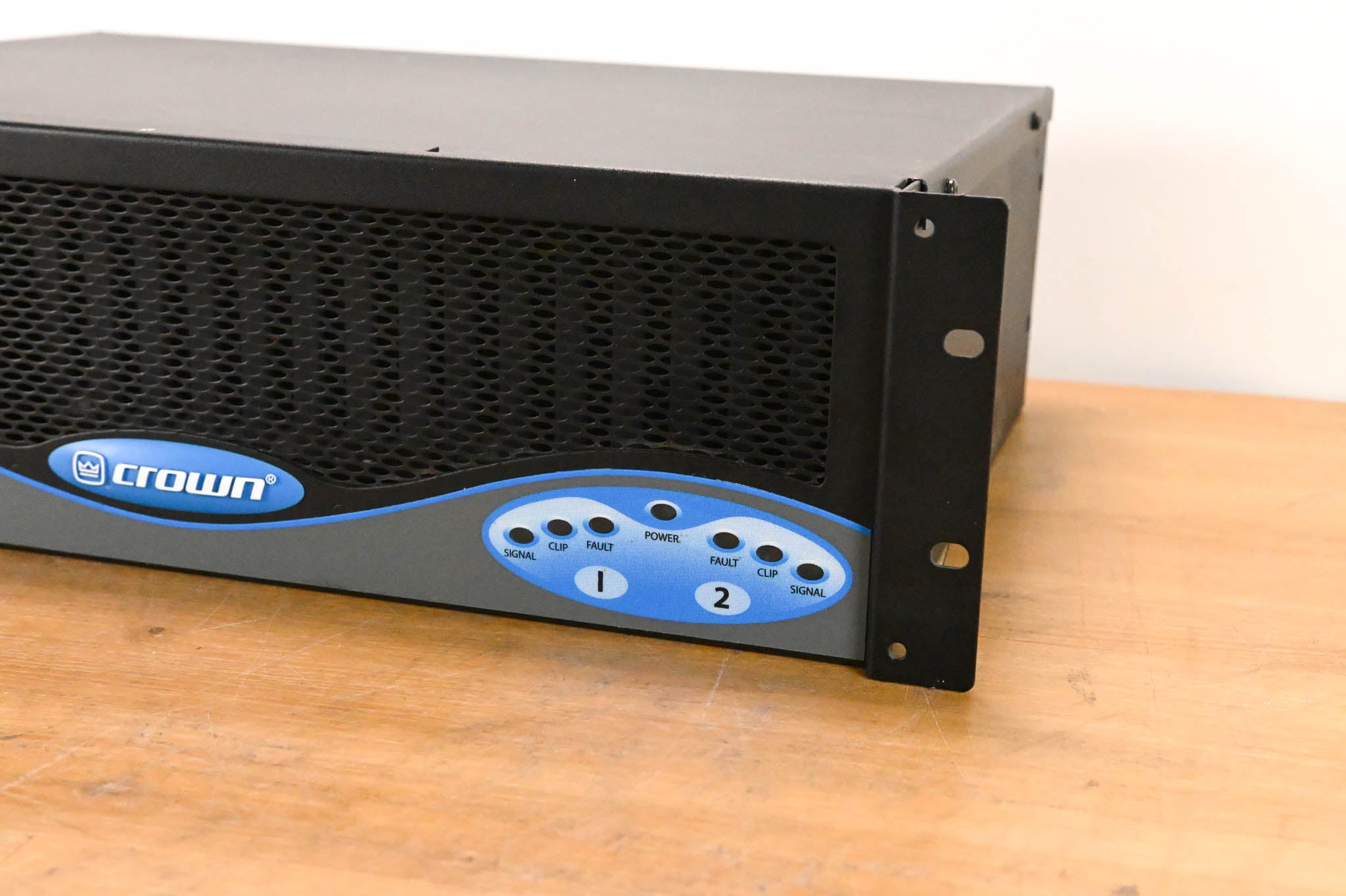Crown CH2 Contractor Series 2-Channel Power Amplifier