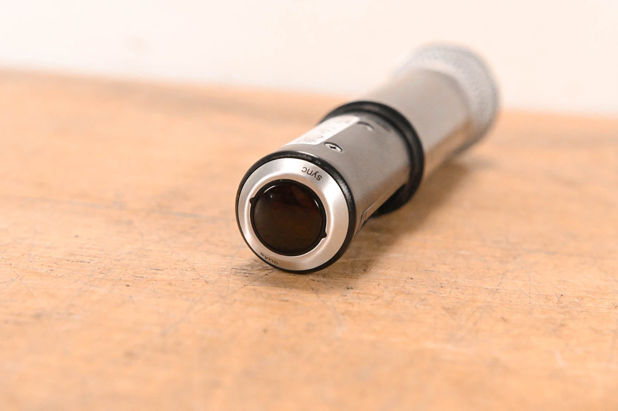 Shure SLX2/BETA87A Wireless Handheld Transmitter - J3 Band: 572-596 MHz