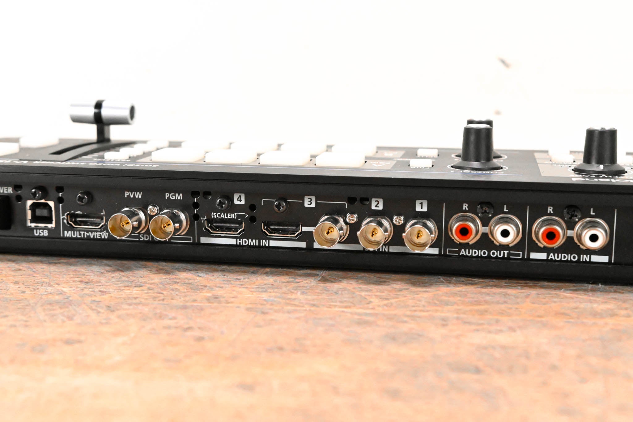 Roland V-1SDI 4-Channel 3G-SDI Video Switcher (NO POWER SUPPLY)