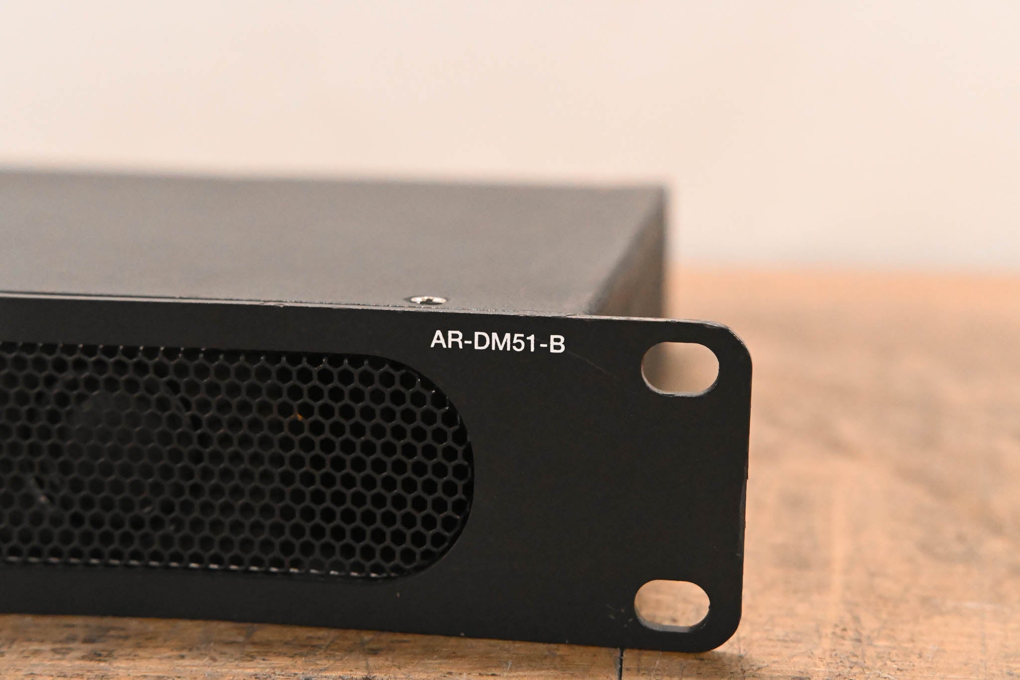 Marshall AR-DM51-B 16-Channel Audio Monitor with Built-in Preview Screen