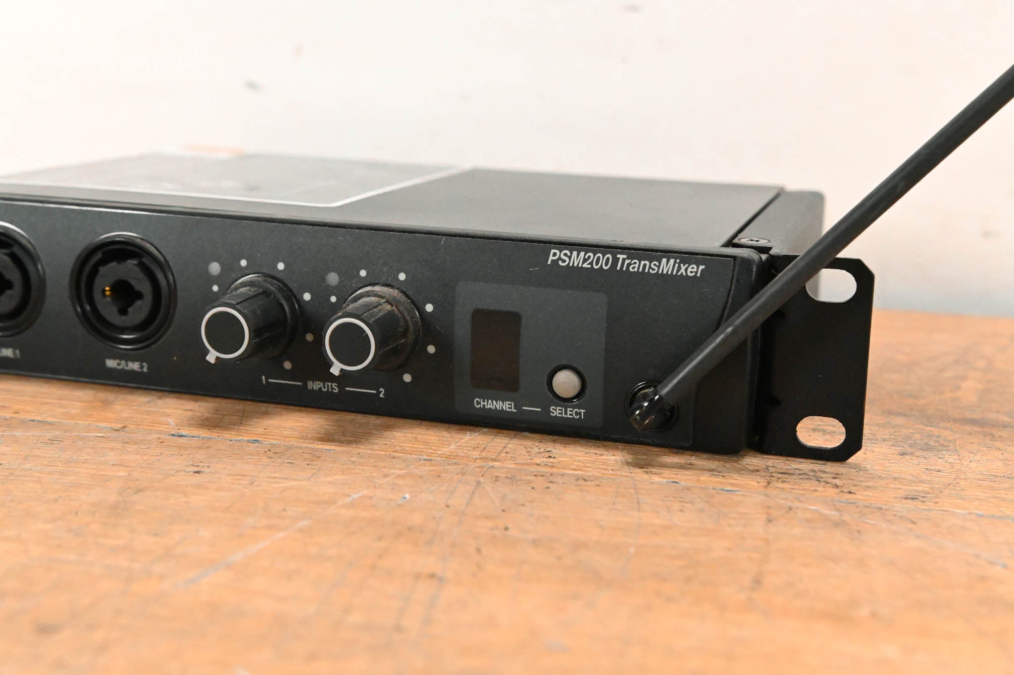 Shure P2T-H2 PSM200 IEM Wireless TransMixer - H2 Band (NO POWER SUPPLY)
