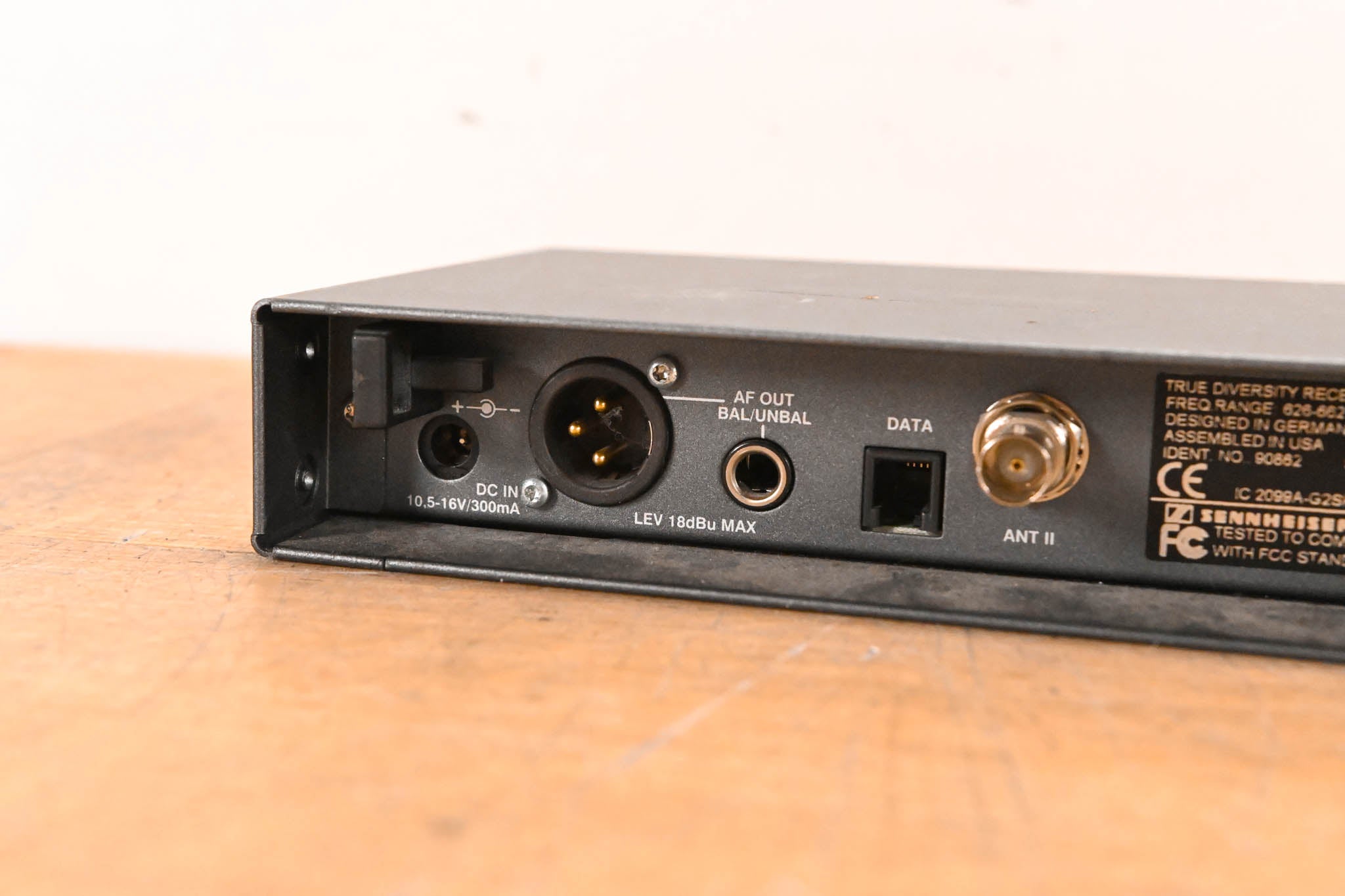 Sennheiser EM 300 G2 Wireless Receiver - 626-662 MHz (NO POWER SUPPLY)
