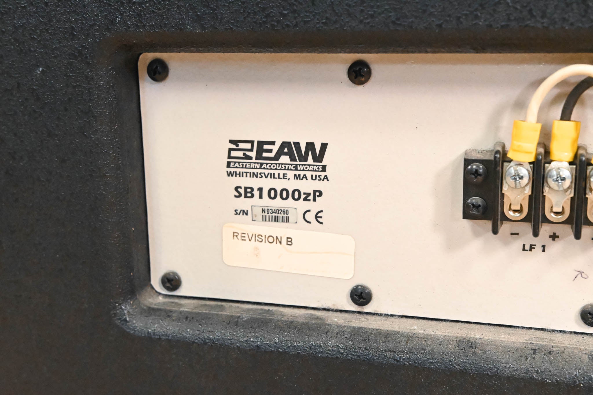 EAW SB1000zP Dual 18" Passive Subwoofer