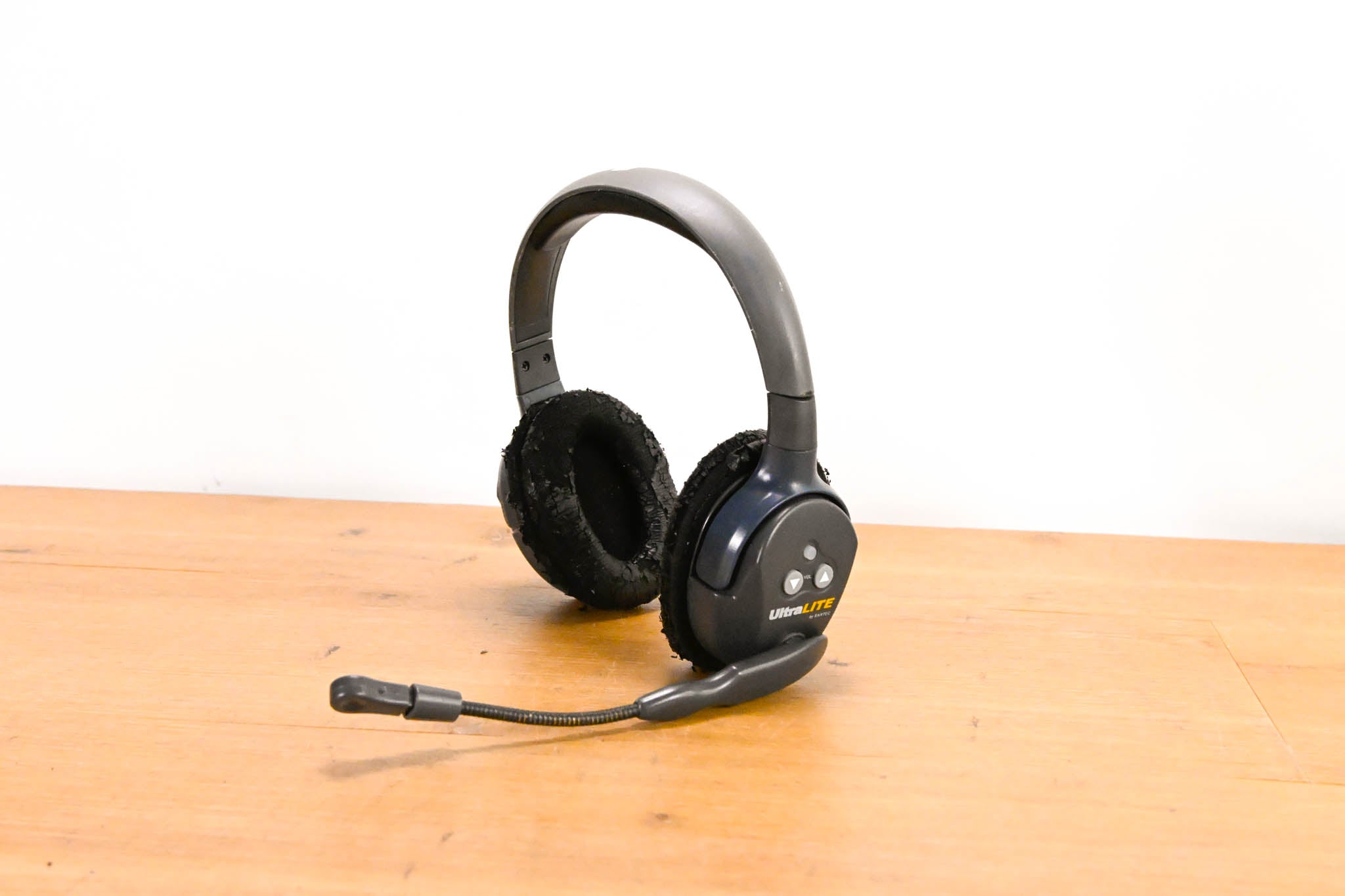 Eartec UltraLITE RD Dual-Ear Remote Wireless Intercom Headset