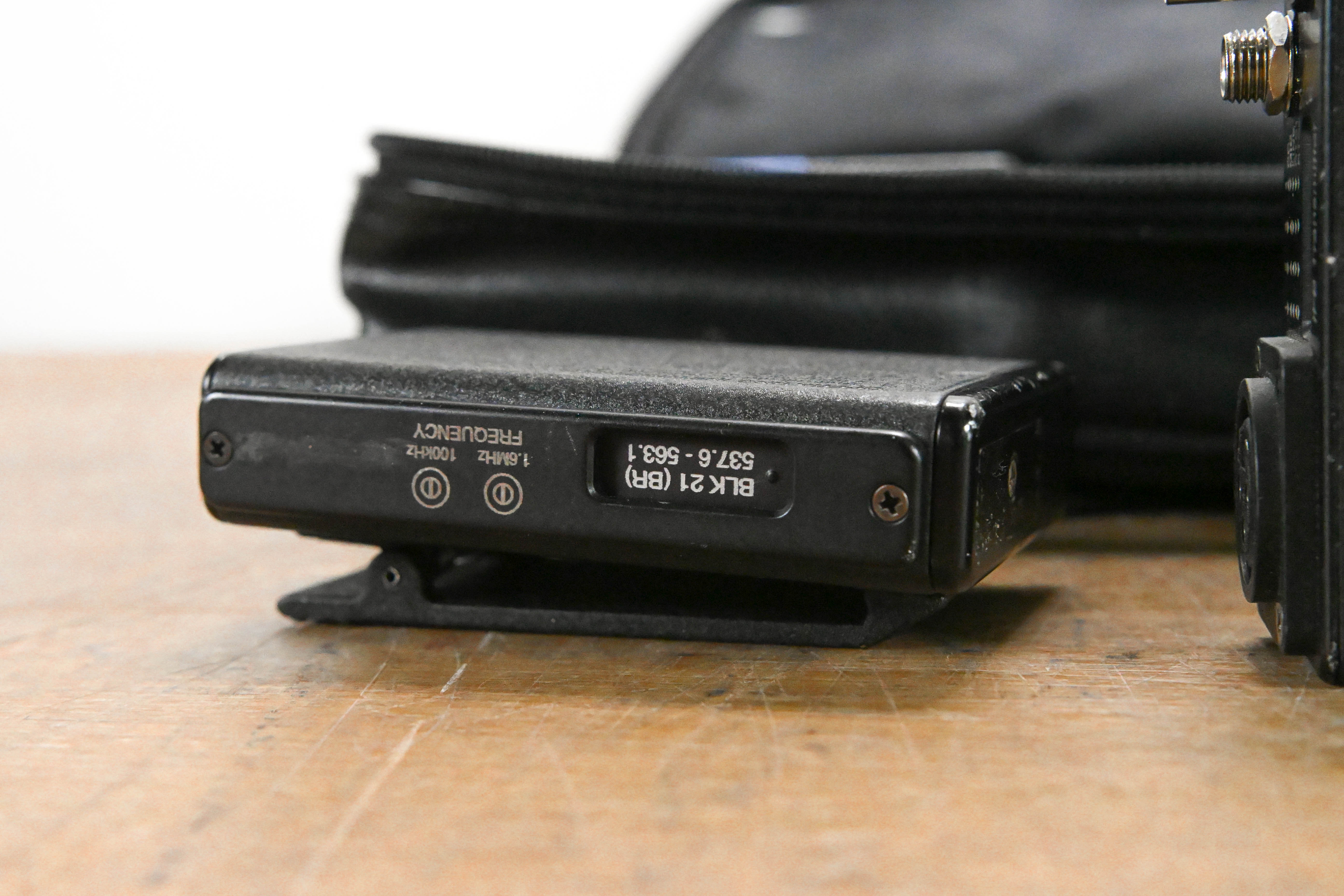 Lectrosonics T1 IFB Transmitter & R1a Receiver Block 21 w/ Case