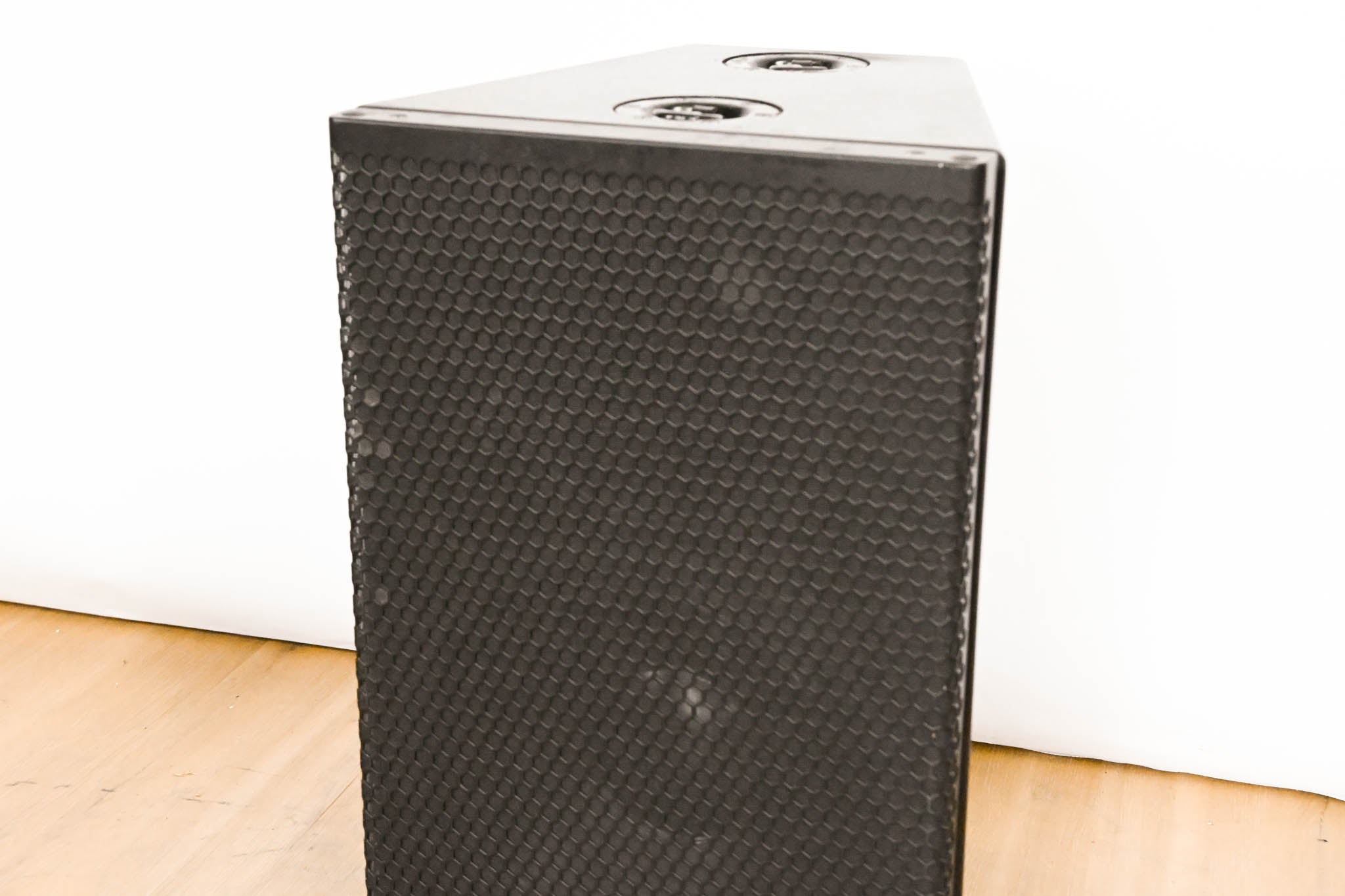 Meyer Sound UPA-2P Compact Narrow Coverage Loudspeaker