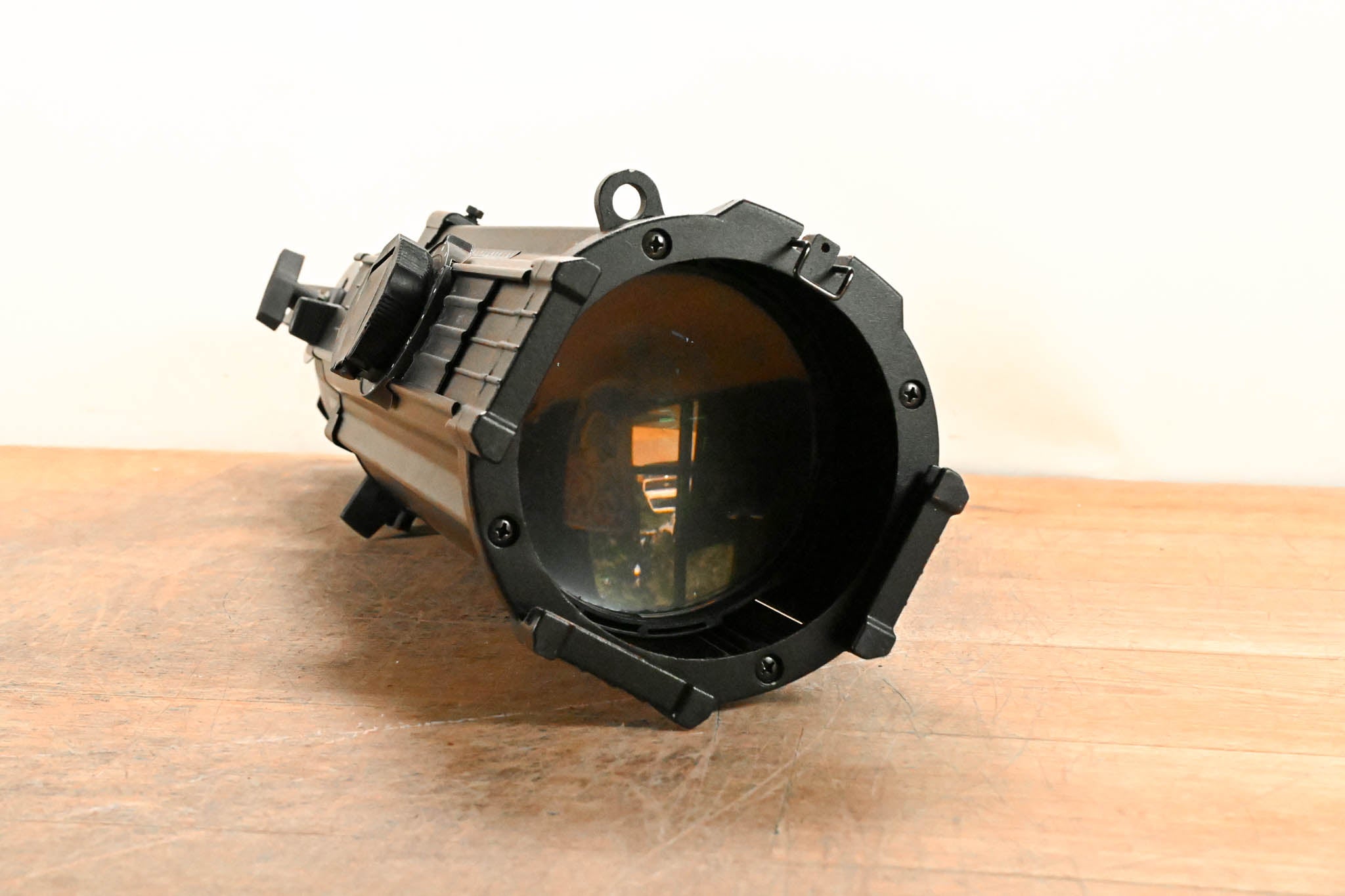 ETC Source Four Zoom 15-30 Degree 750 Ellipsoidal Light