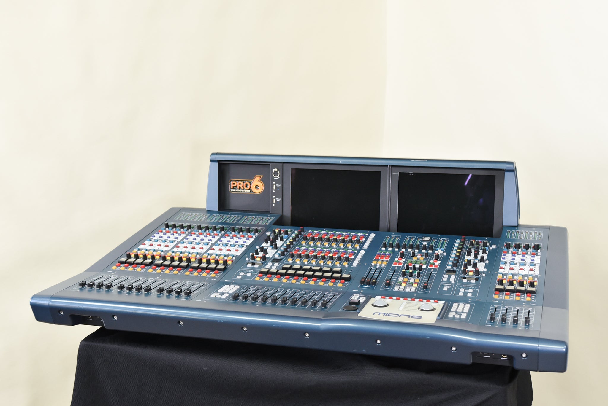 Midas PRO6 64-Channel Digital Console with DL371 Audio System Engine