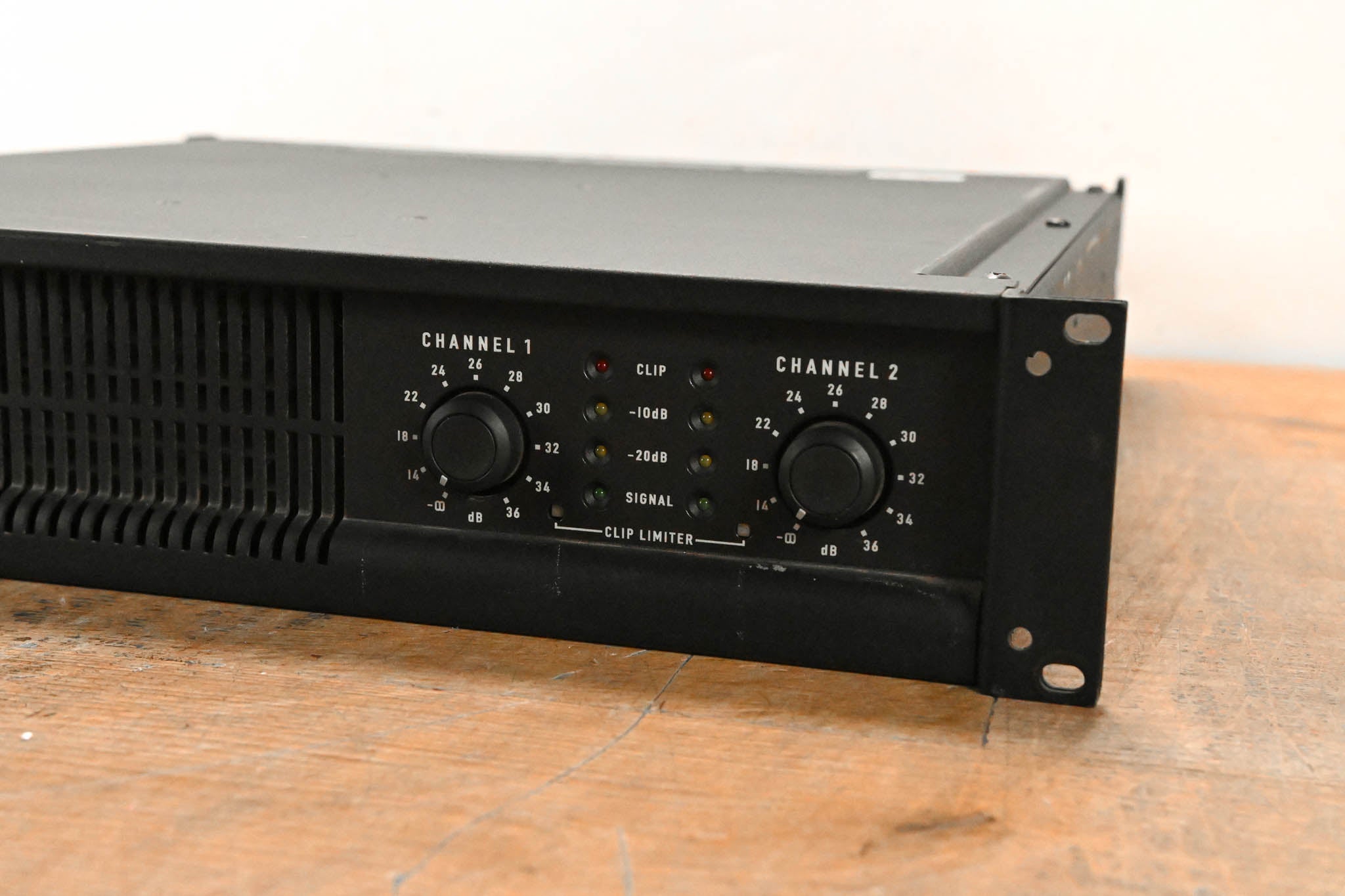 QSC Powerlight 2.0HV High-Voltage Power Amplifier