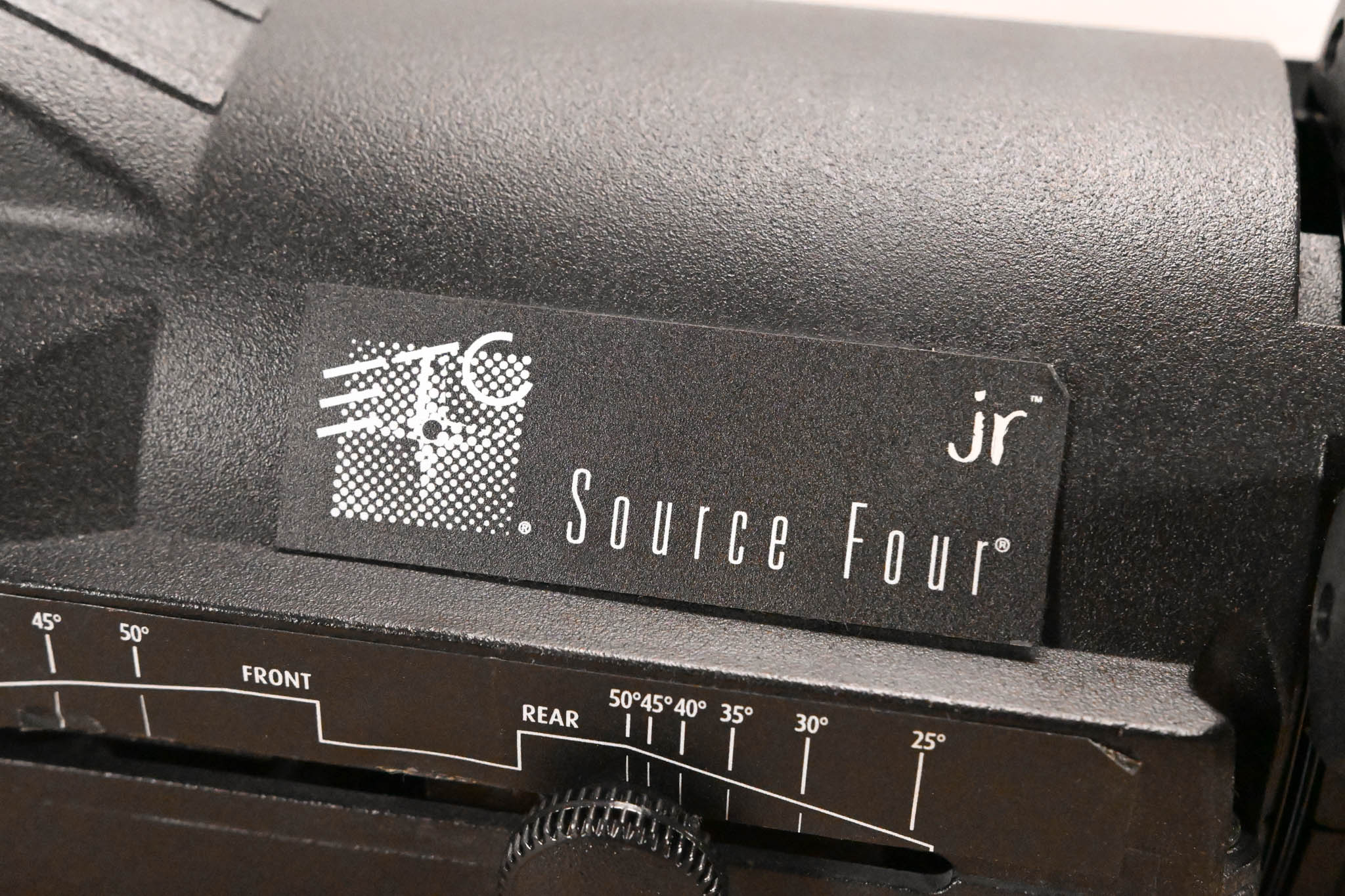 ETC Source Four Jr 25-50 Degree Zoom 575 Ellipsoidal Light