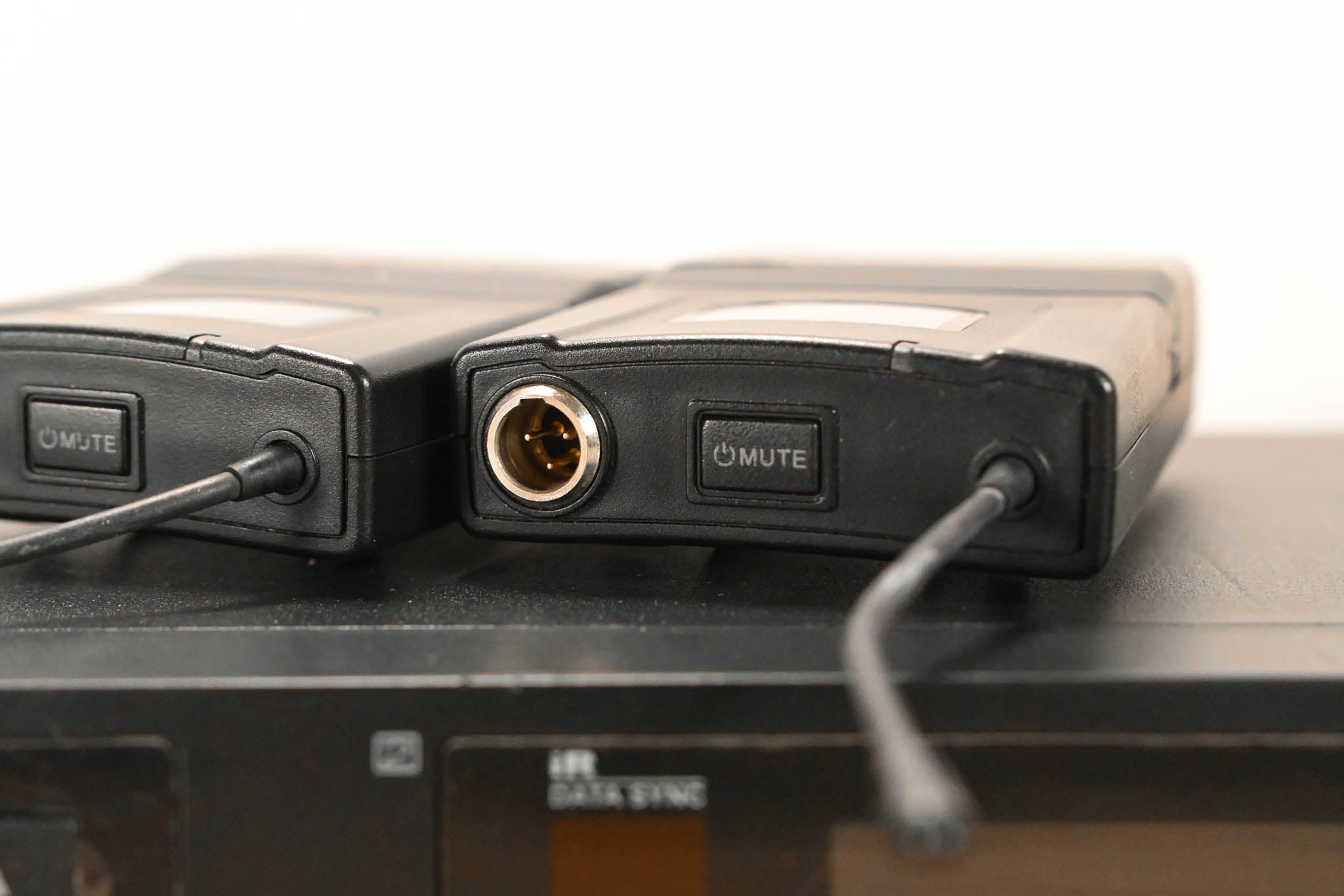 Airwave Technologies AT-4220 Wireless System B Range NO POWER SUPPLY