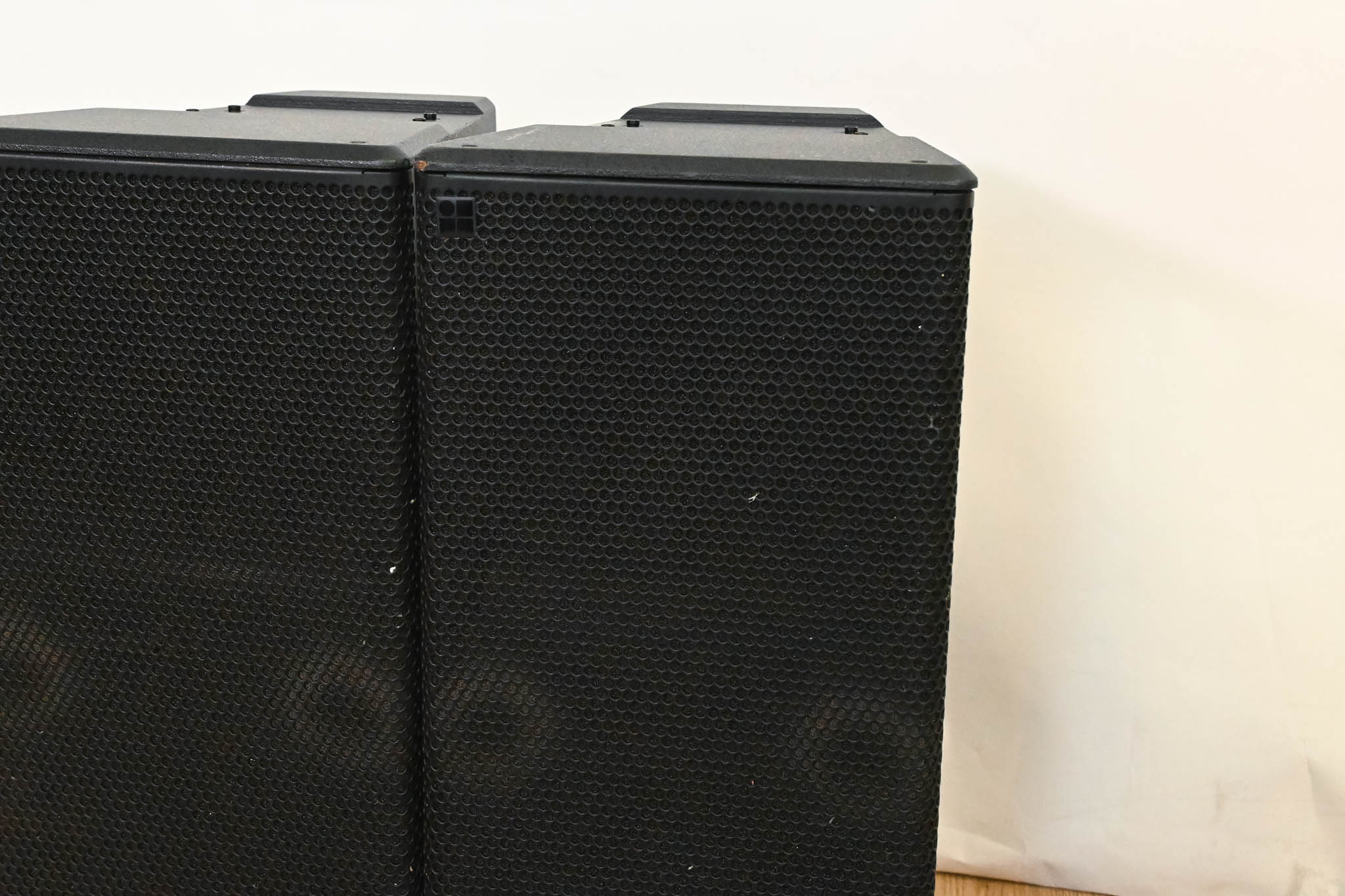 d&b audiotechnik 10AL-D Passive 2-Way Line Array Loudspeaker (PAIR)