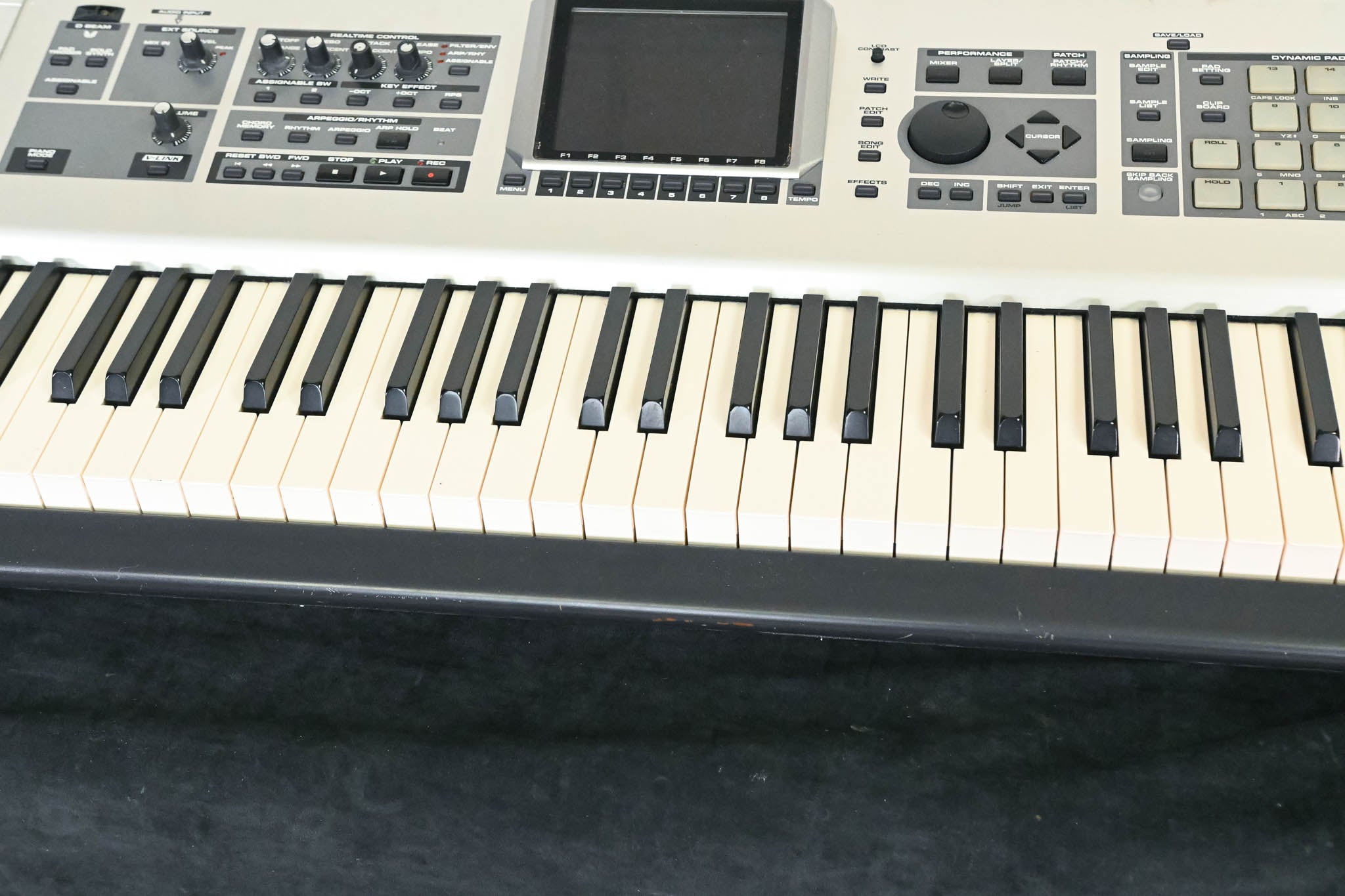 Roland Fantom-X8 88-Key Workstation Keyboard