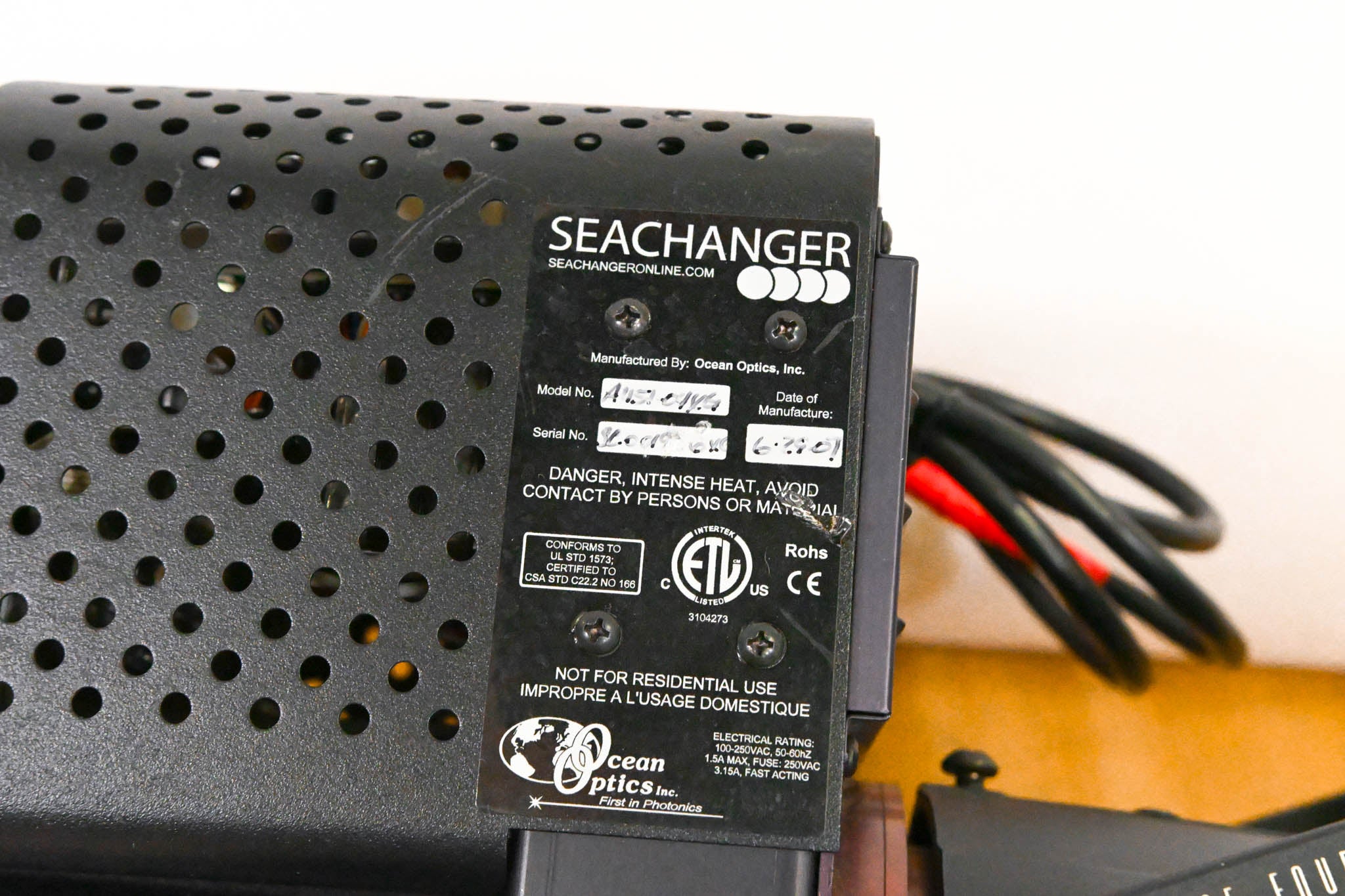 ETC Source Four 750 26 Degree Leko w/OceanOptics SeaChanger Color Engine