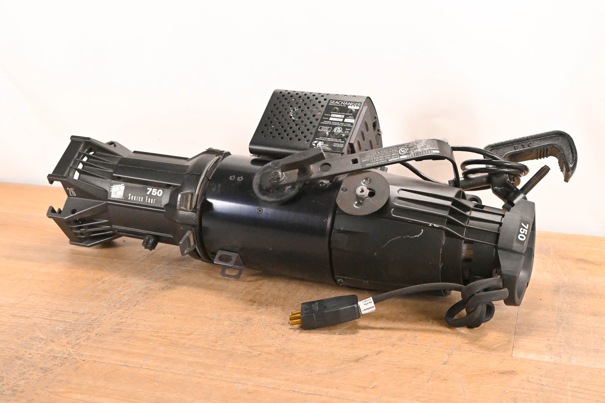 ETC Source Four 750 26 Degree Leko w/OceanOptics SeaChanger Color Engine