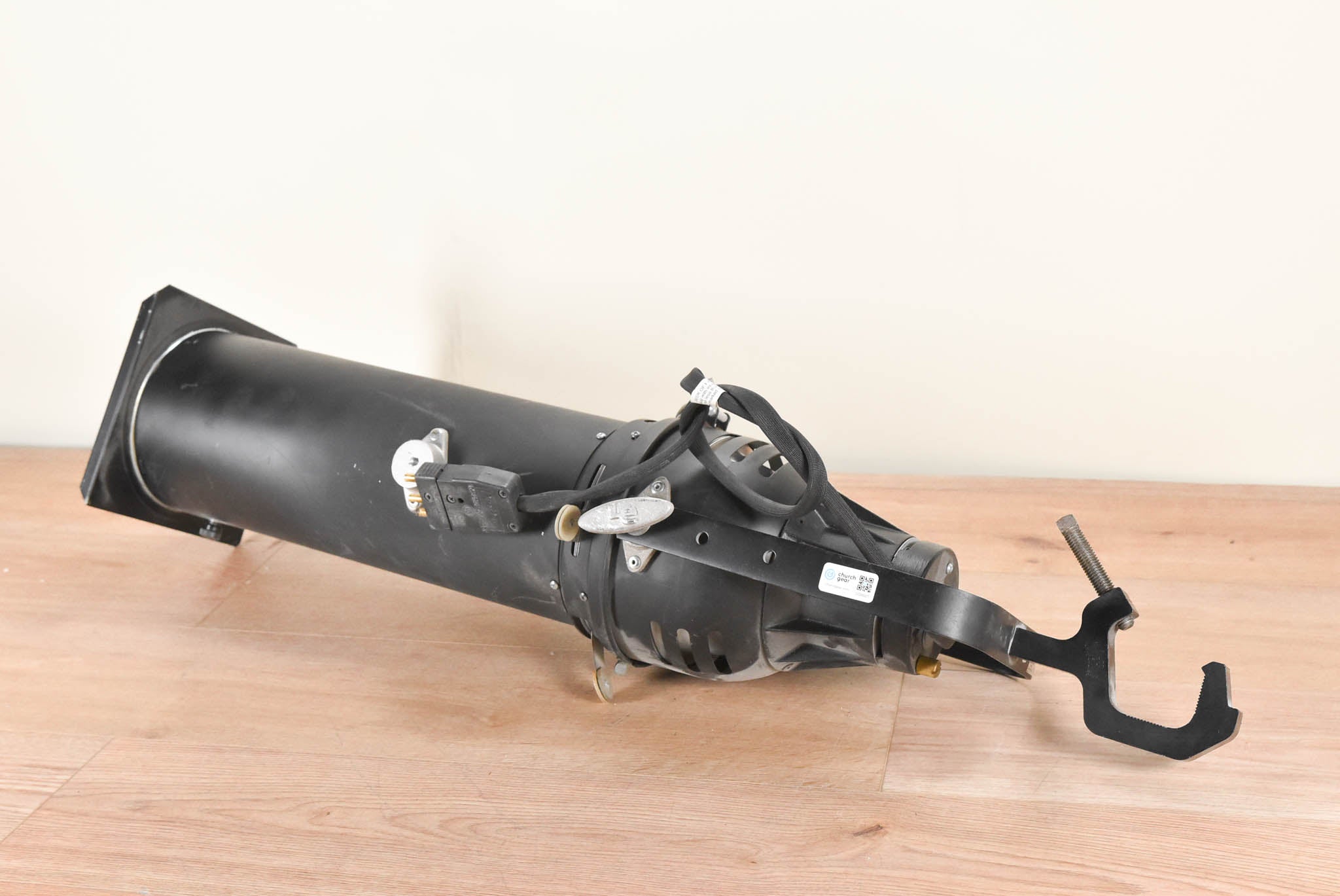 L&E AQ61 Ellipsoidal Light (Unknown Lens Degree)