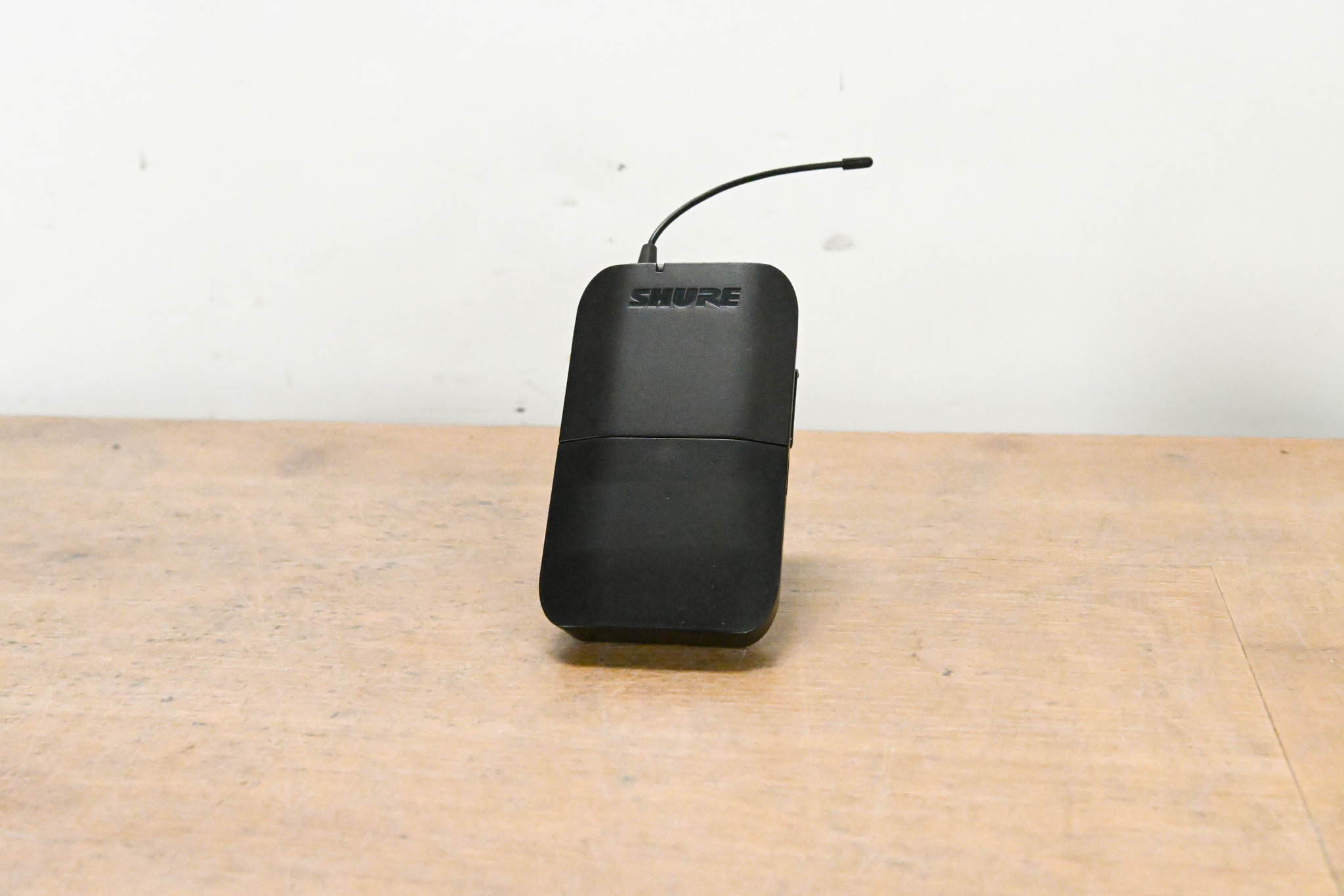 Shure BLX14 Bodypack Wireless System - H9 Band: 512-542 MHz (NO PSU)
