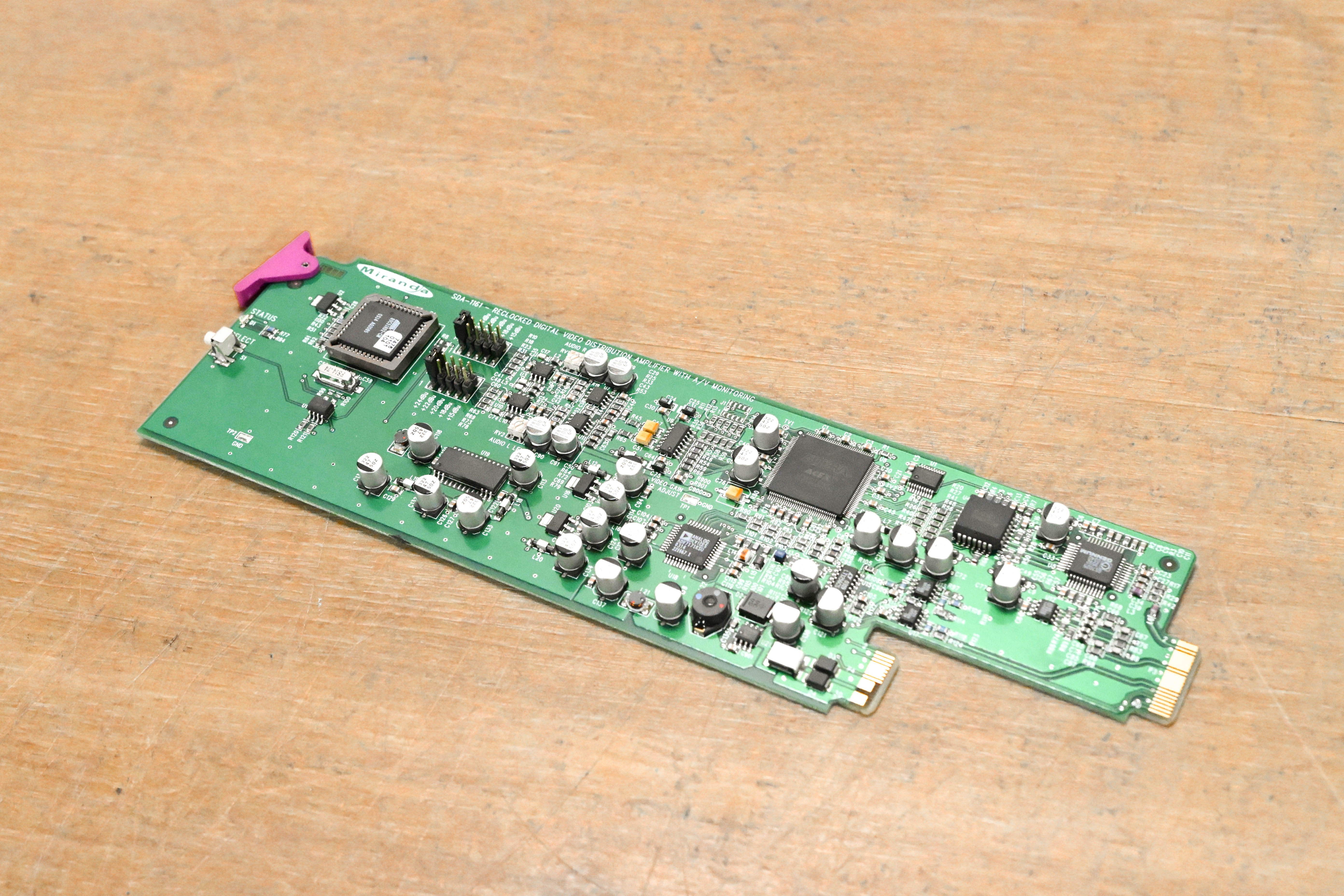 Miranda SDA-1161 Reclocked SDI Distribution Amplifier Module