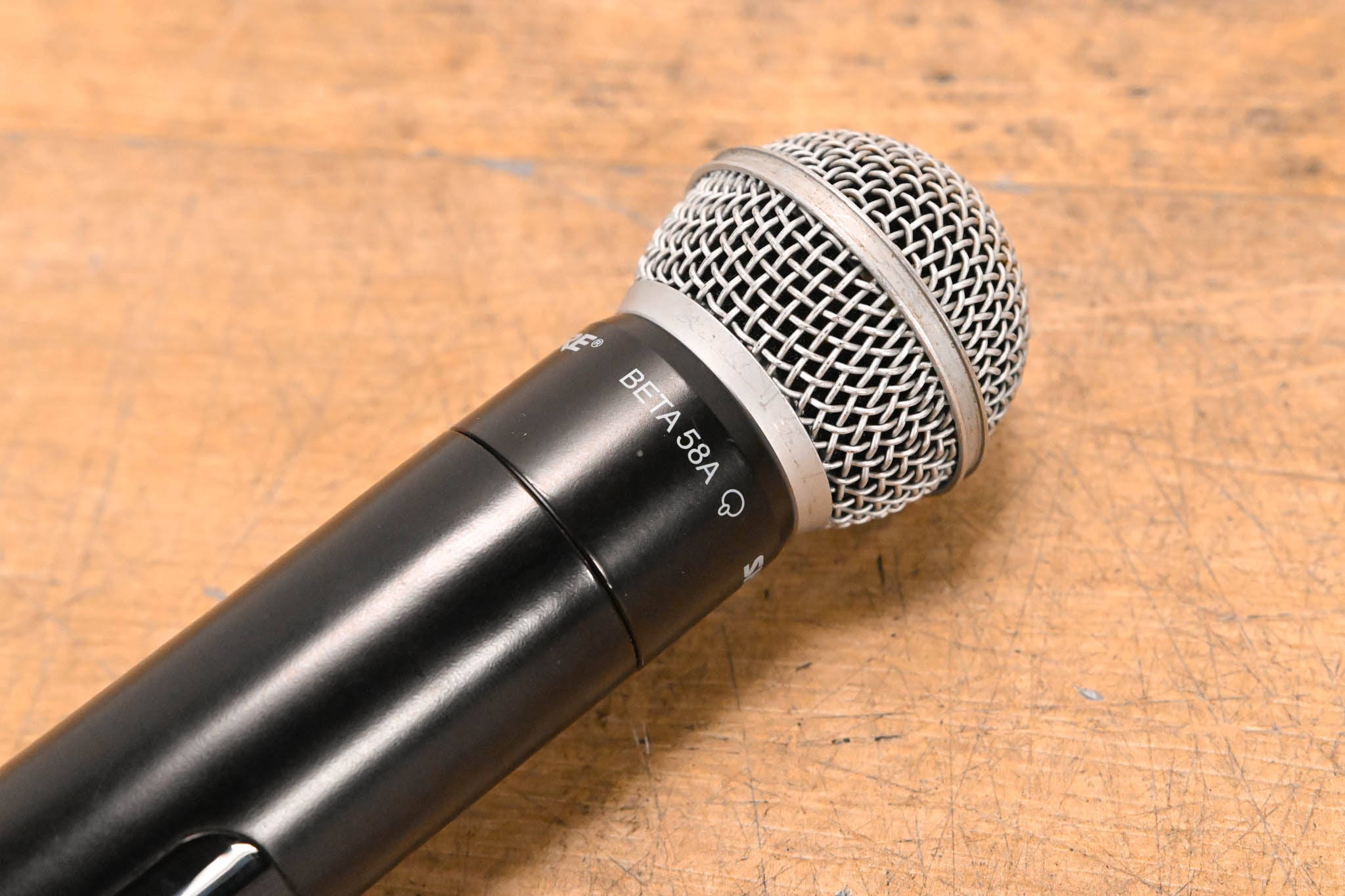 Shure PGXD24/BETA58-X8 Digital Wireless Handheld Microphone System