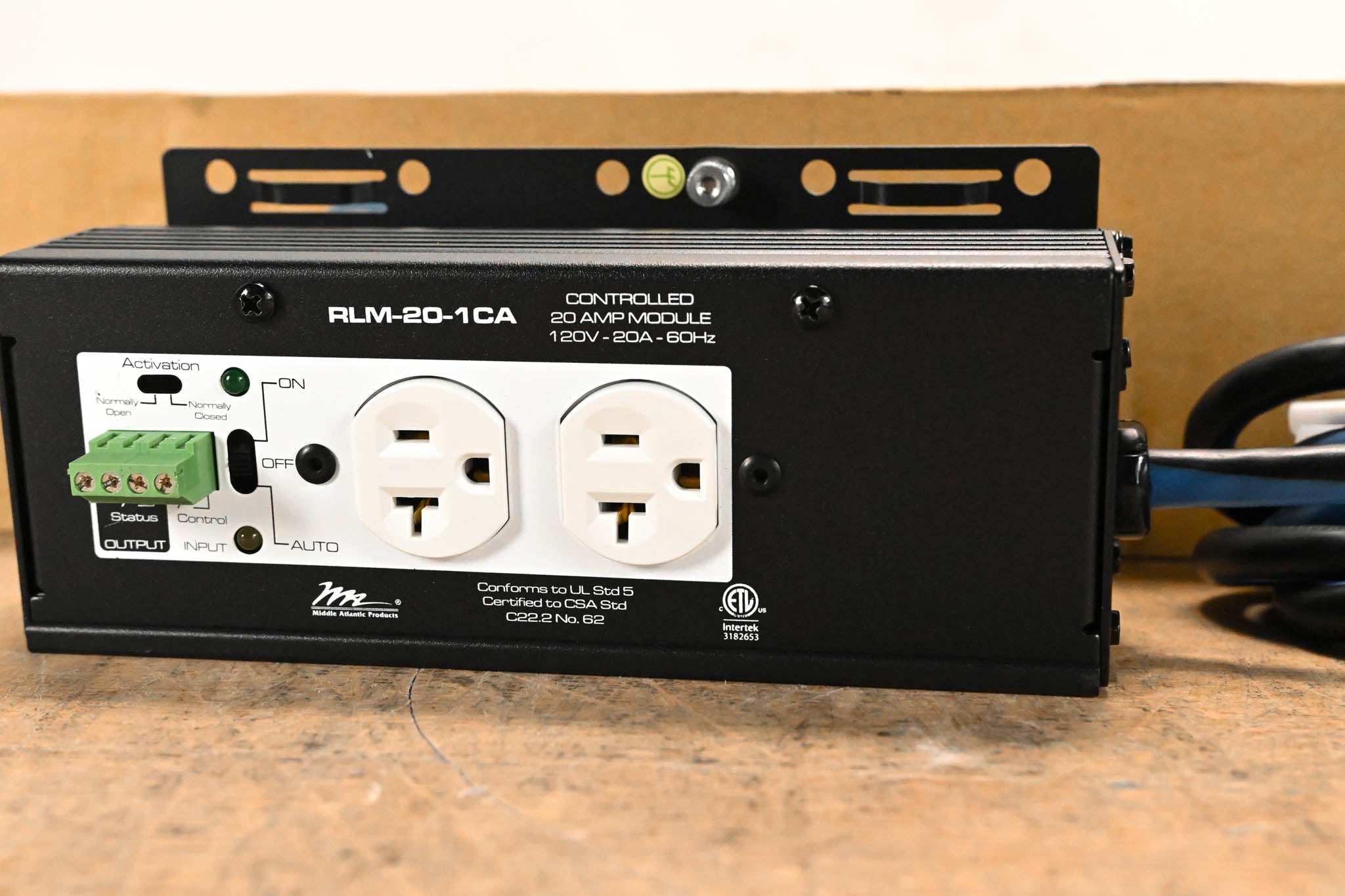 Middle Atlantic RLM-20-1CA MPR Module 20A, Controlled Stand-Alone