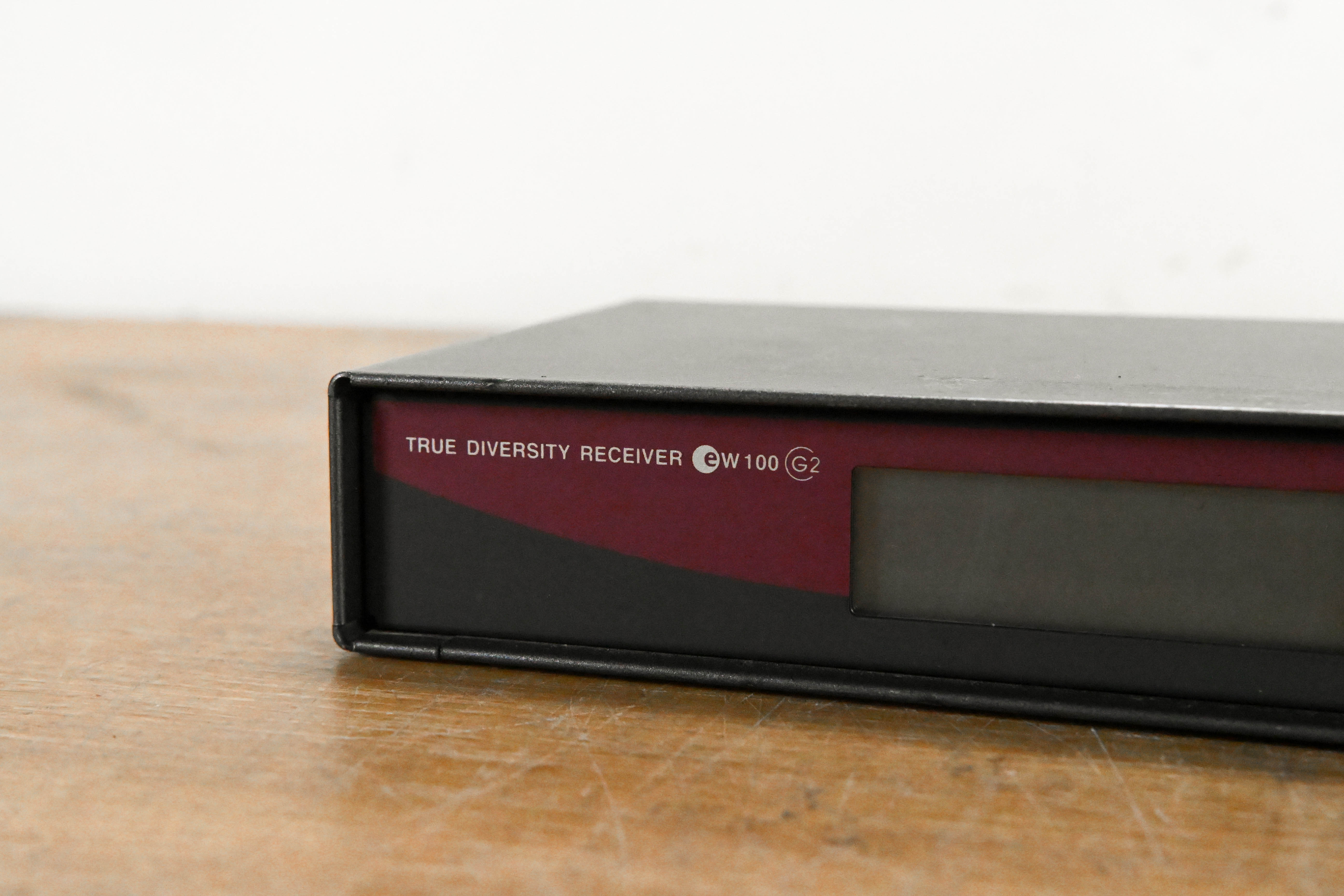 Sennheiser EM 100 G2 Wireless Receiver - 518-554 MHz (NO POWER SUPPLY)