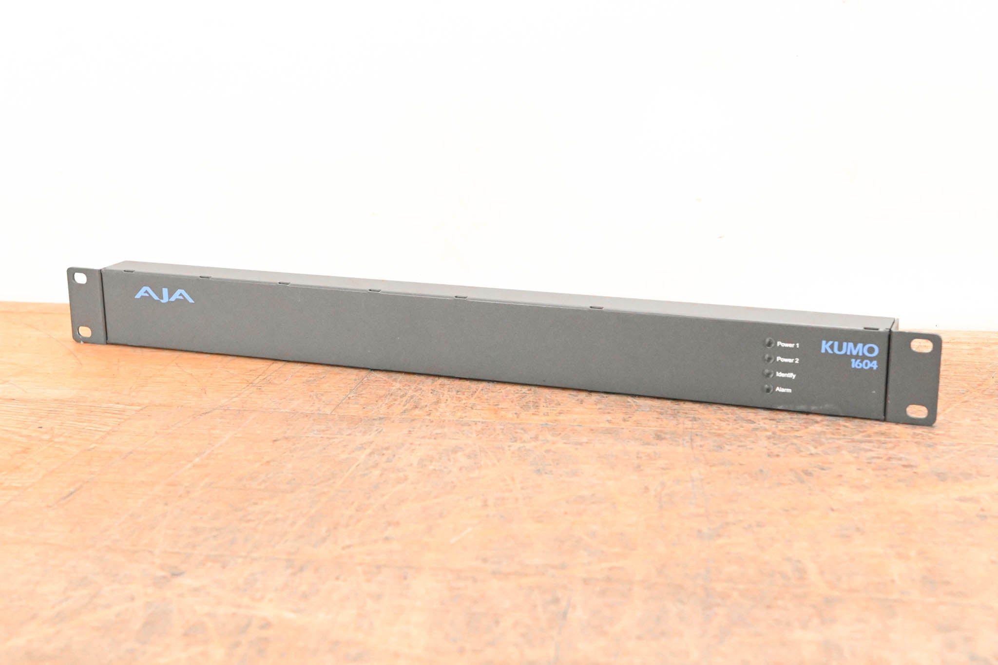 AJA KUMO 1604 16x4 Compact 3G-SDI Router (NO POWER SUPPLY)