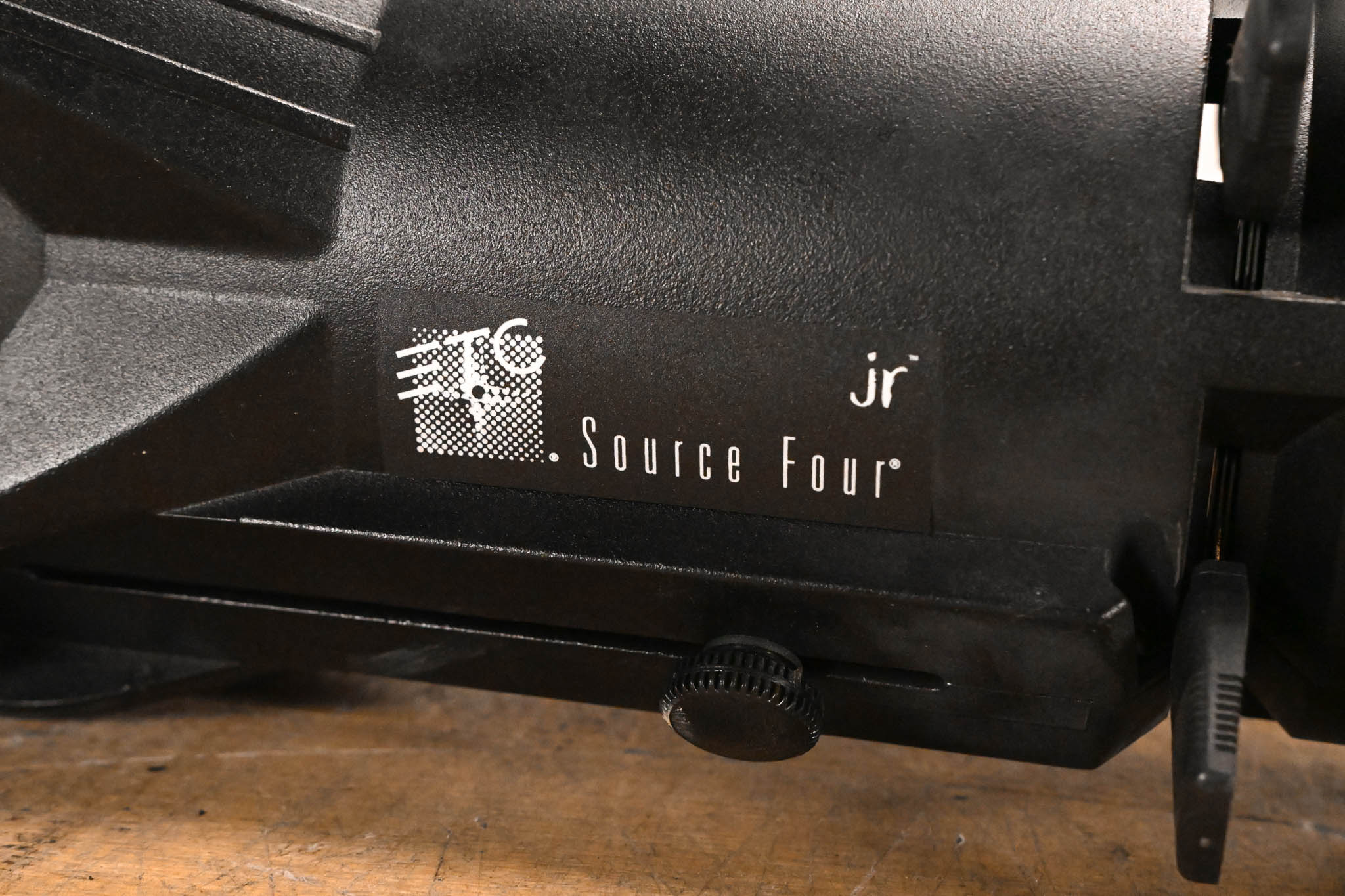 ETC Source Four Jr 50 Degree 575 Ellipsoidal Light