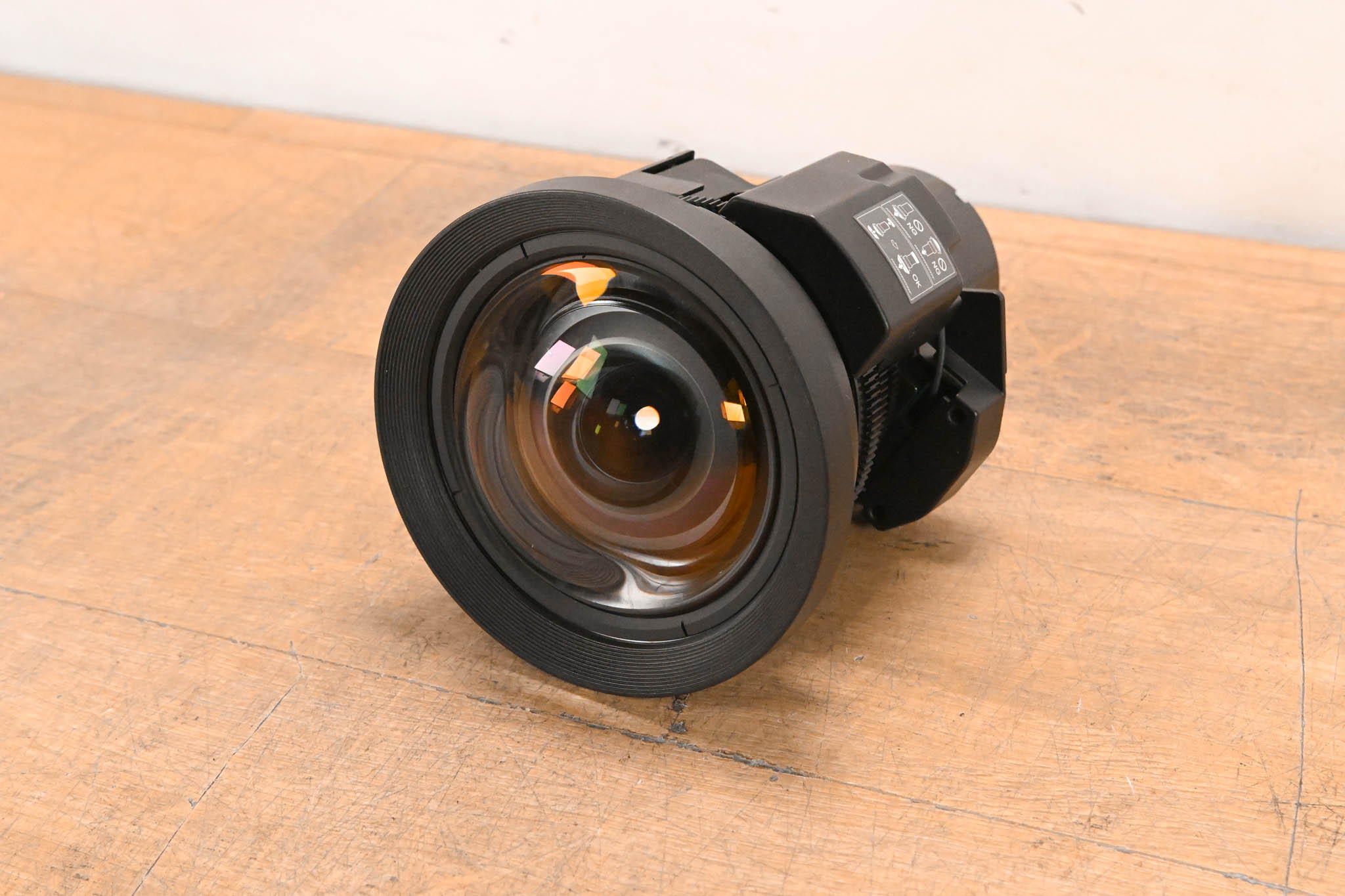 Epson ELPLU03 Wide Short Throw Zoom Lens #1