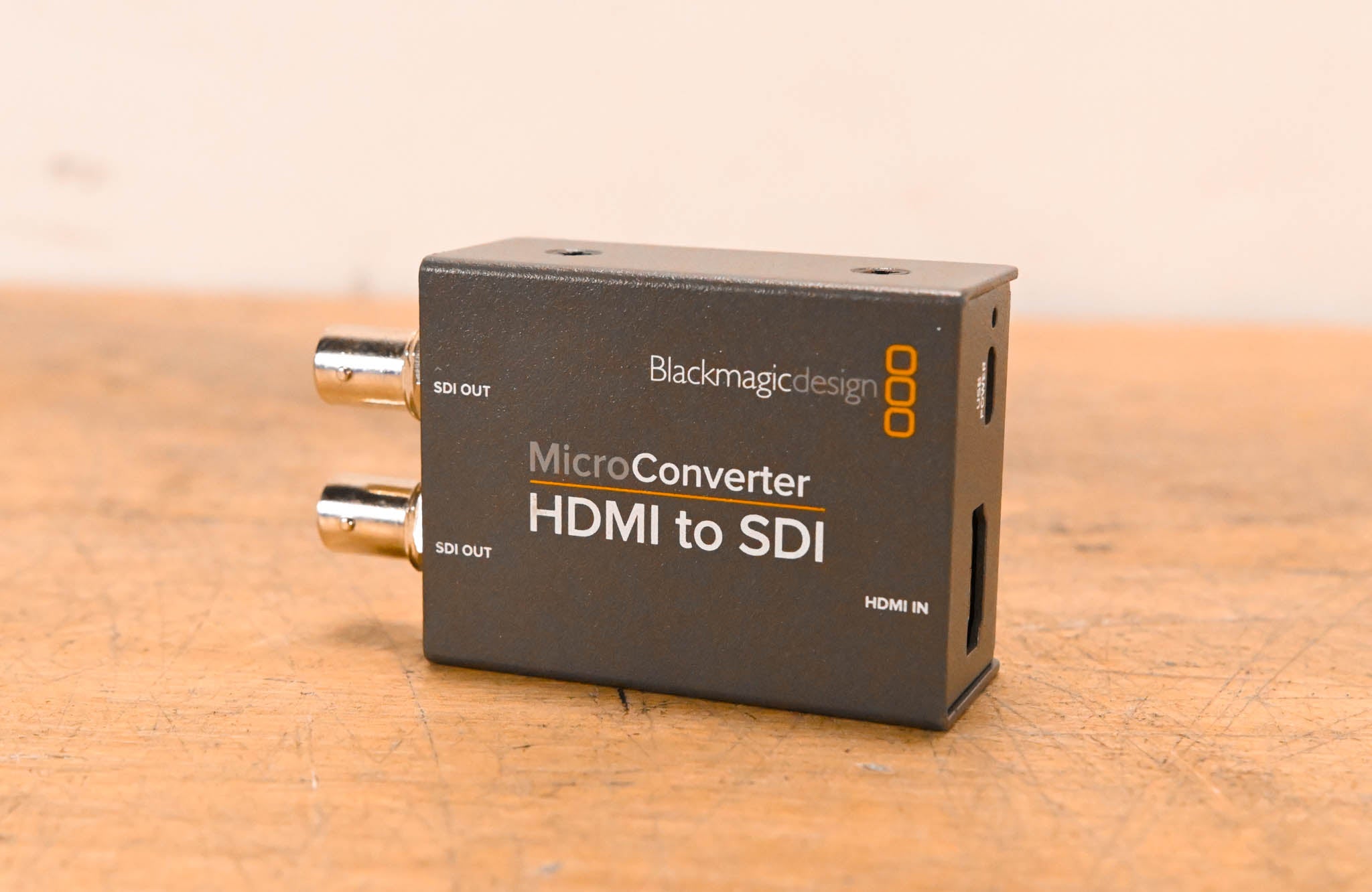 Blackmagic Design Micro Converter HDMI to SDI